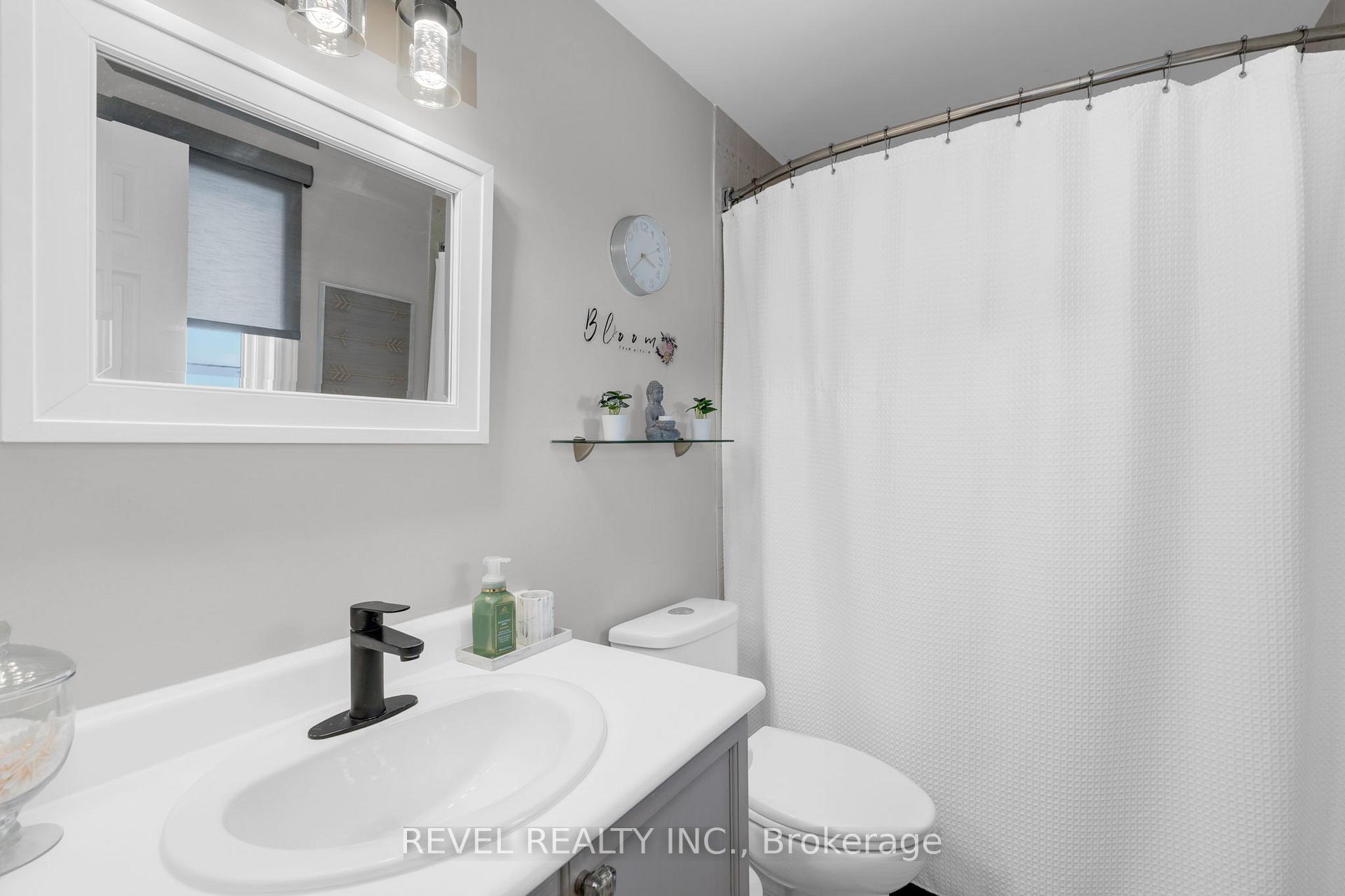 Photo 16 of 16 Girdwood Drive, Barrie, Holly — HOMEH