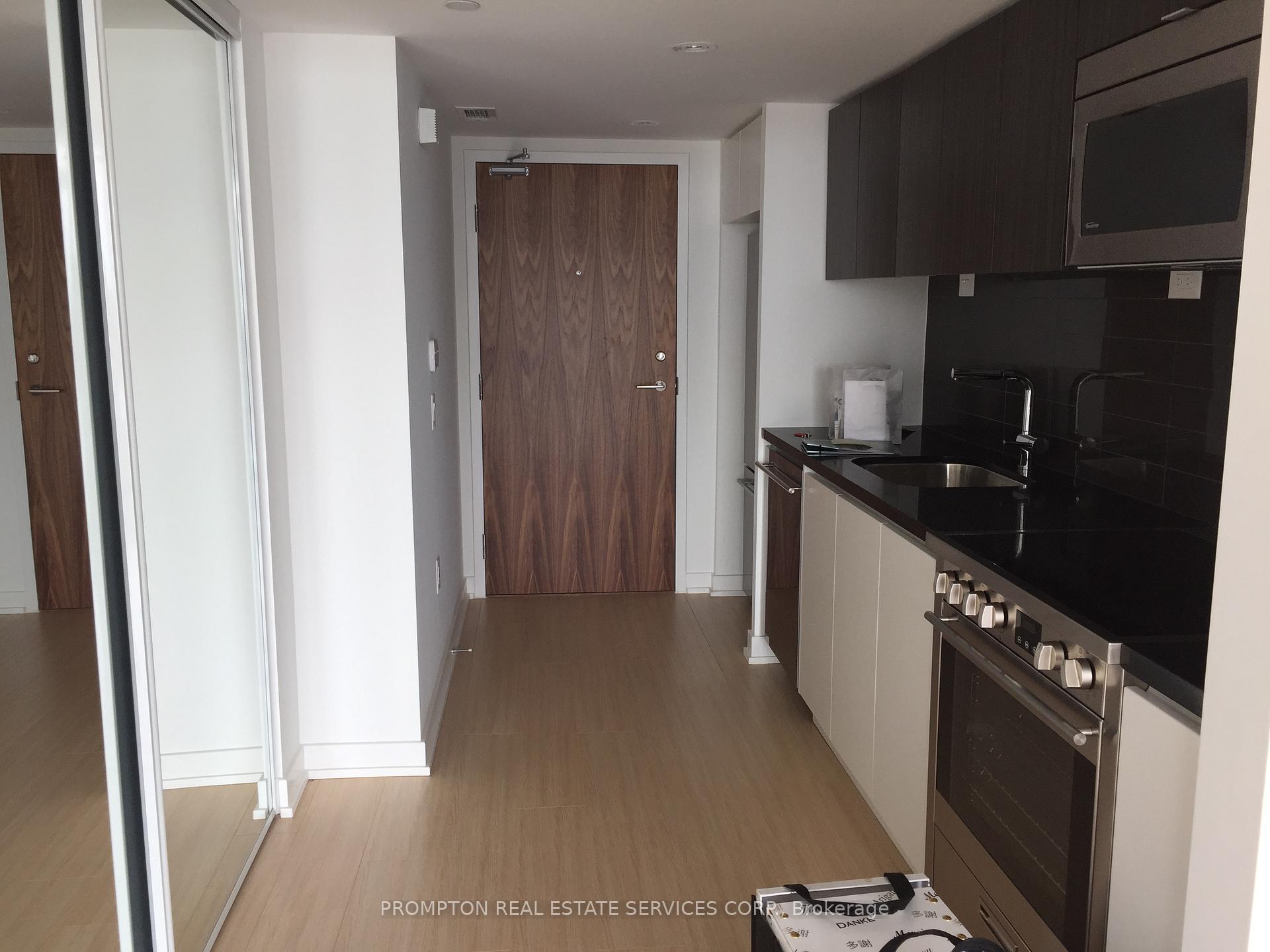 Photo 12 of Unit 2909, 75 Queens Wharf Road, Toronto, Waterfront Communities — HOMEH