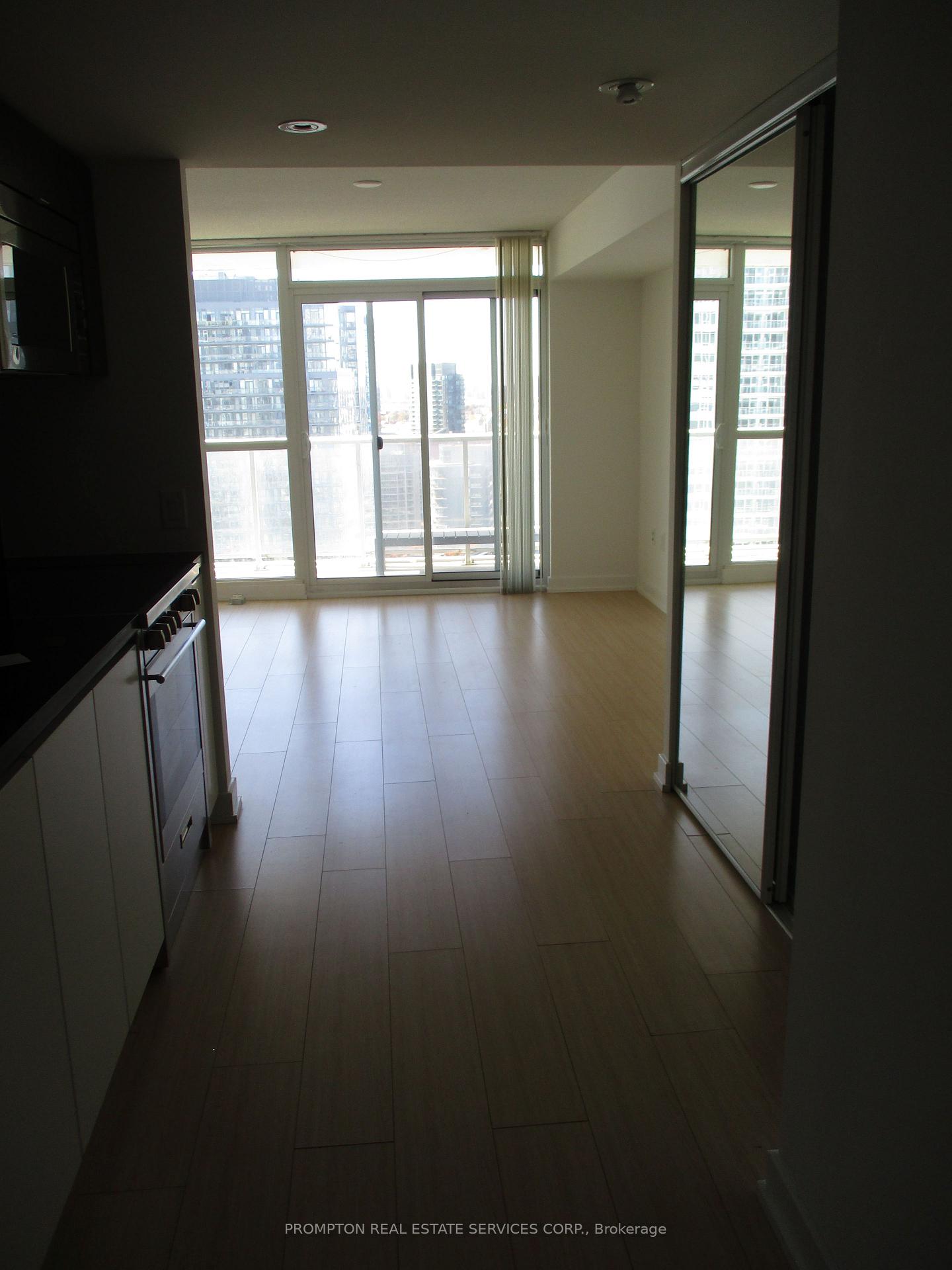 Photo 10 of Unit 2909, 75 Queens Wharf Road, Toronto, Waterfront Communities — HOMEH