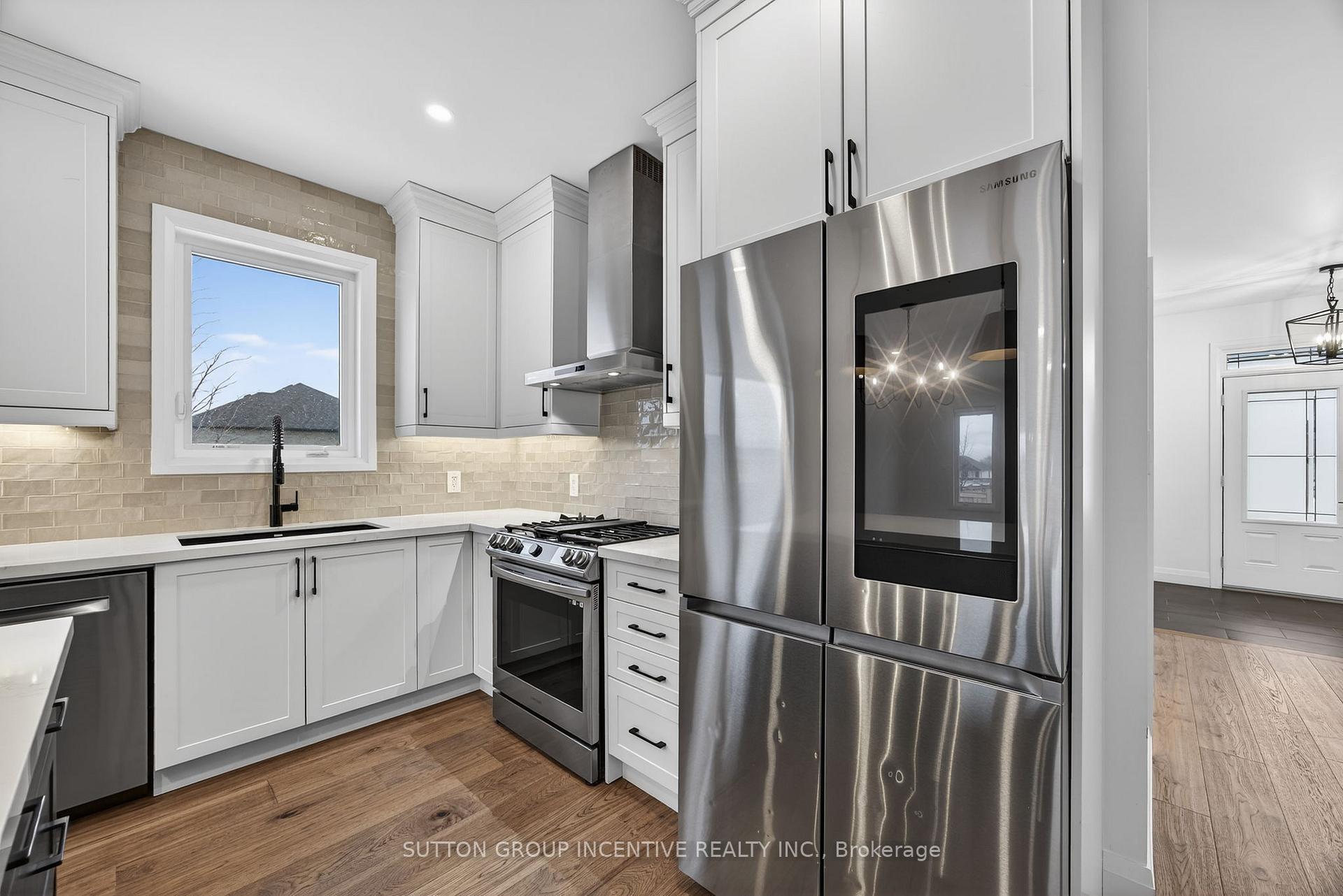 Photo 42 of 123 Ritchie Crescent, Springwater, Elmvale — HOMEH