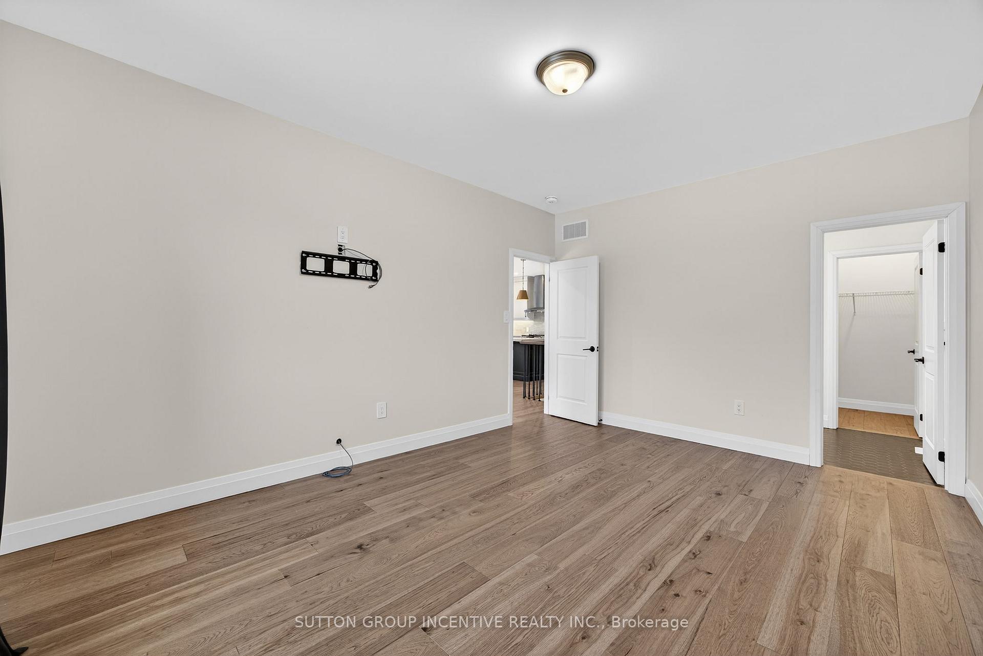 Photo 30 of 123 Ritchie Crescent, Springwater, Elmvale — HOMEH
