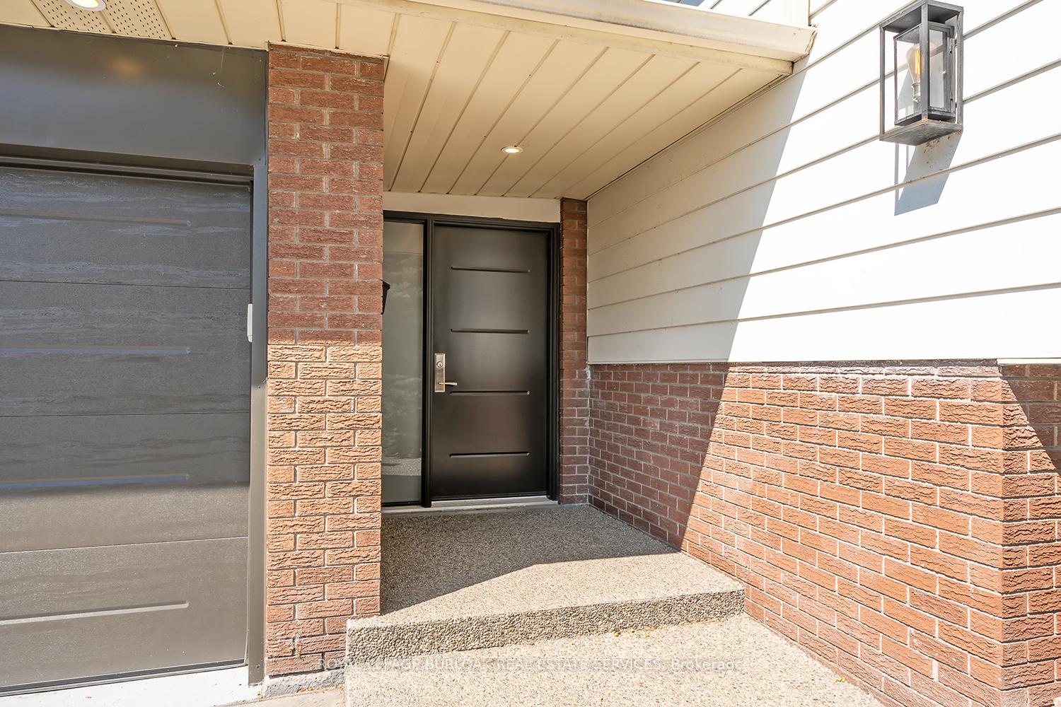 Photo 2 of 1207 Richmond Road, Burlington, Brant — HOMEH