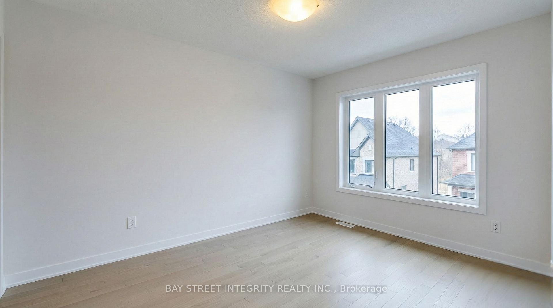 Photo 19 of 27 John Canning Way, Markham, Unionville — HOMEH
