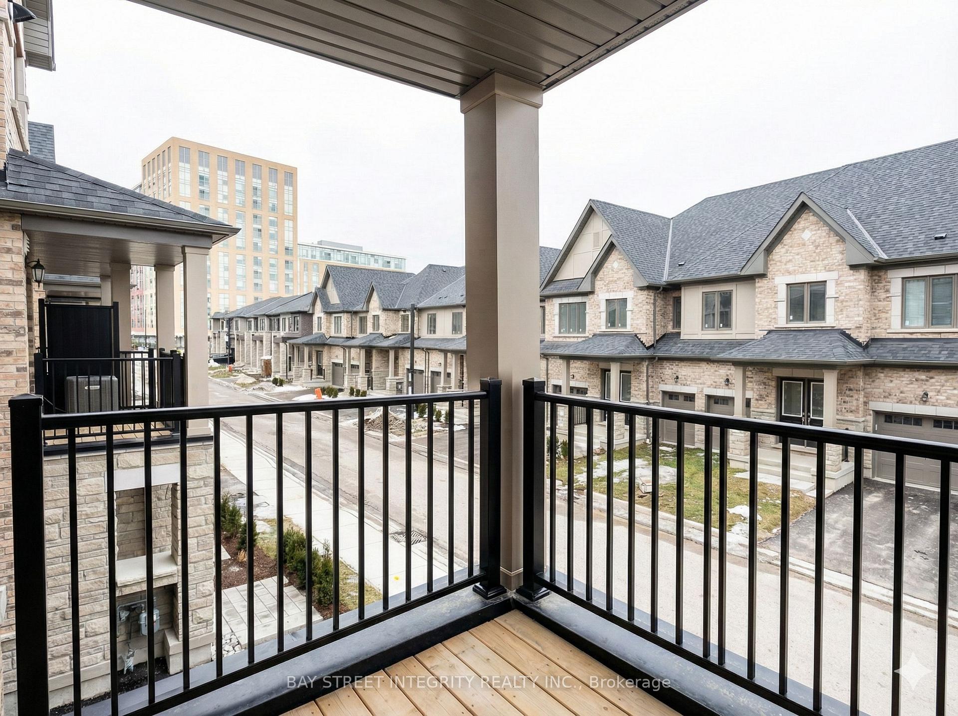 Photo 23 of 27 John Canning Way, Markham, Unionville — HOMEH
