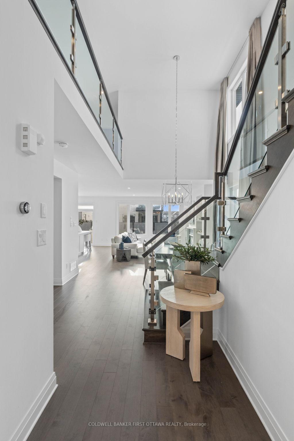 Photo 4 of 860 Atrium Ridge, Ottawa, Riverside South/Gloucester Glen — HOMEH