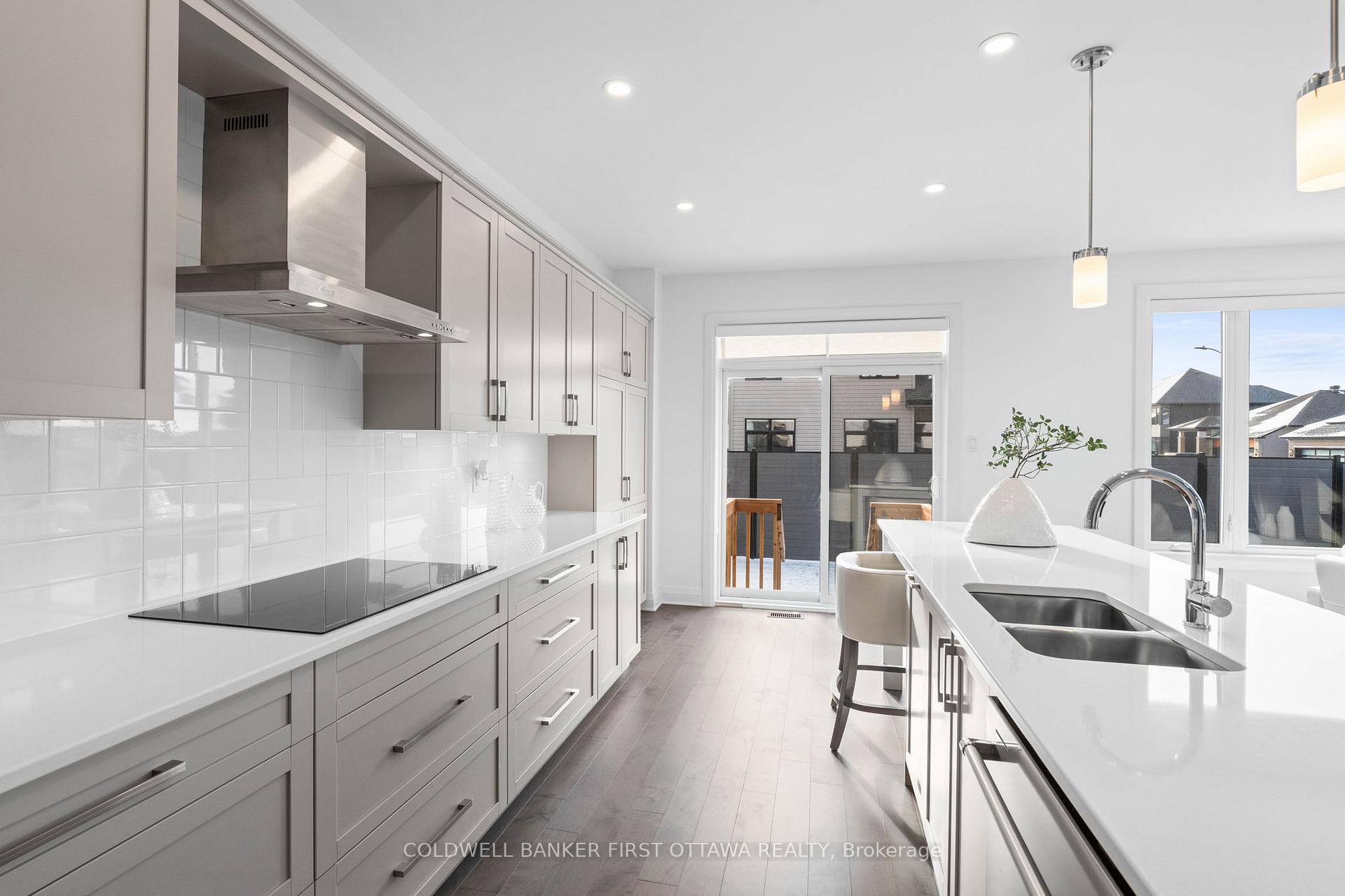 Photo 17 of 860 Atrium Ridge, Ottawa, Riverside South/Gloucester Glen — HOMEH