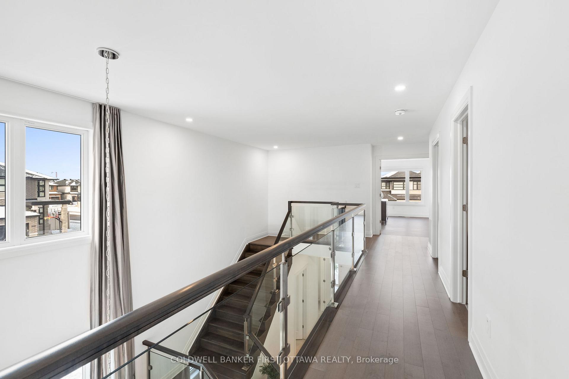 Photo 20 of 860 Atrium Ridge, Ottawa, Riverside South/Gloucester Glen — HOMEH
