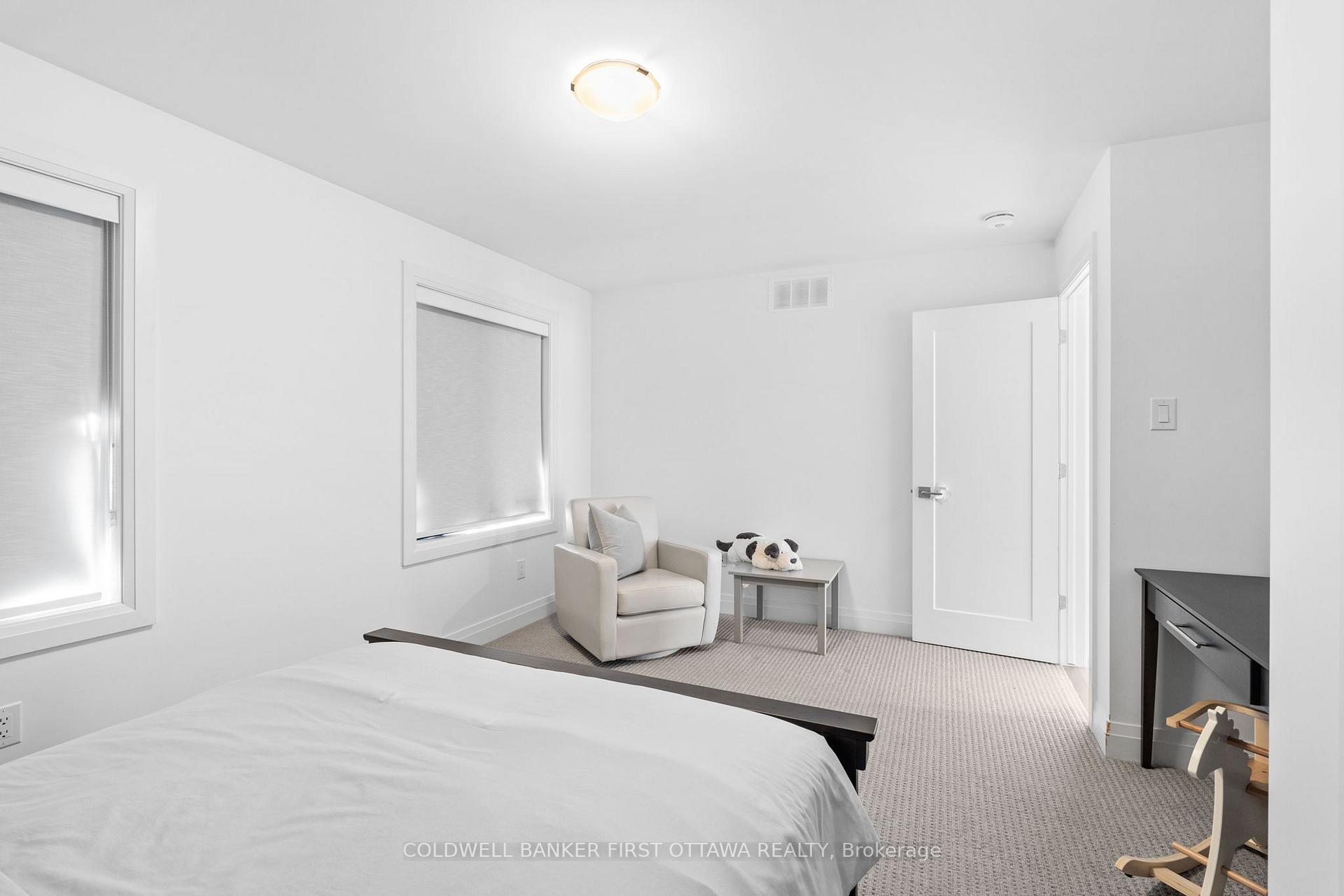 Photo 30 of 860 Atrium Ridge, Ottawa, Riverside South/Gloucester Glen — HOMEH
