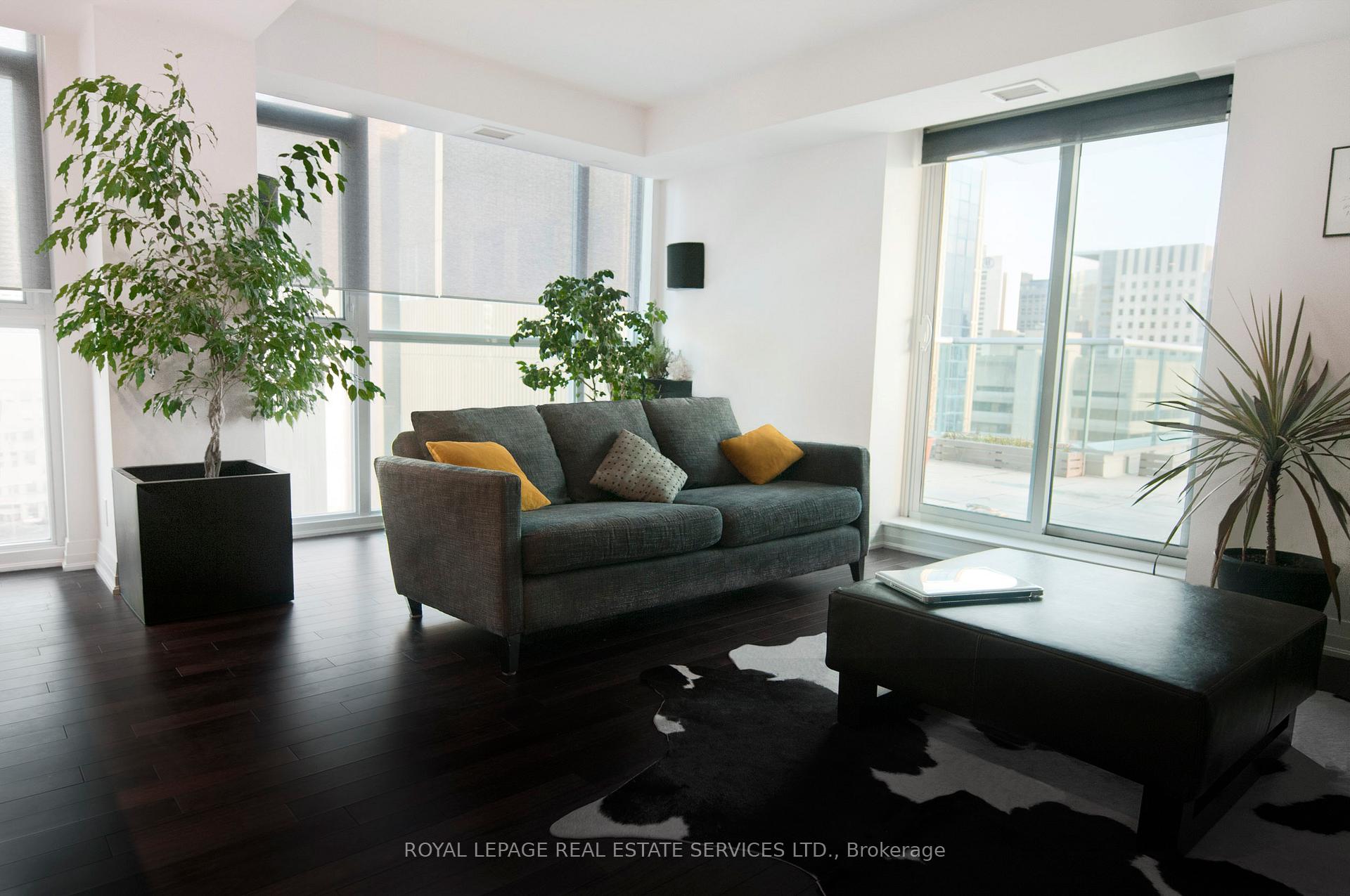 Photo 1 of Unit 1508, 96 St Patrick Street, Toronto, Kensington-Chinatown — HOMEH