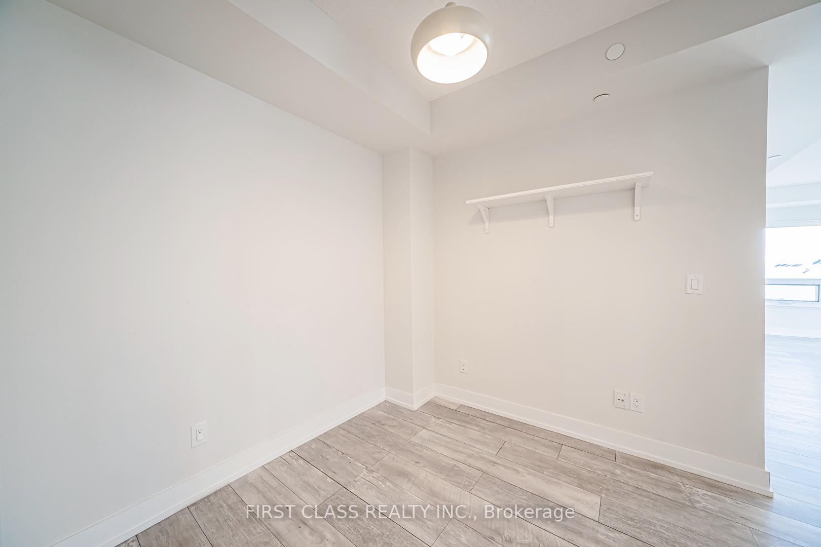 Photo 32 of Unit 528, 540 Bur Oak Avenue, Markham, Berczy — HOMEH