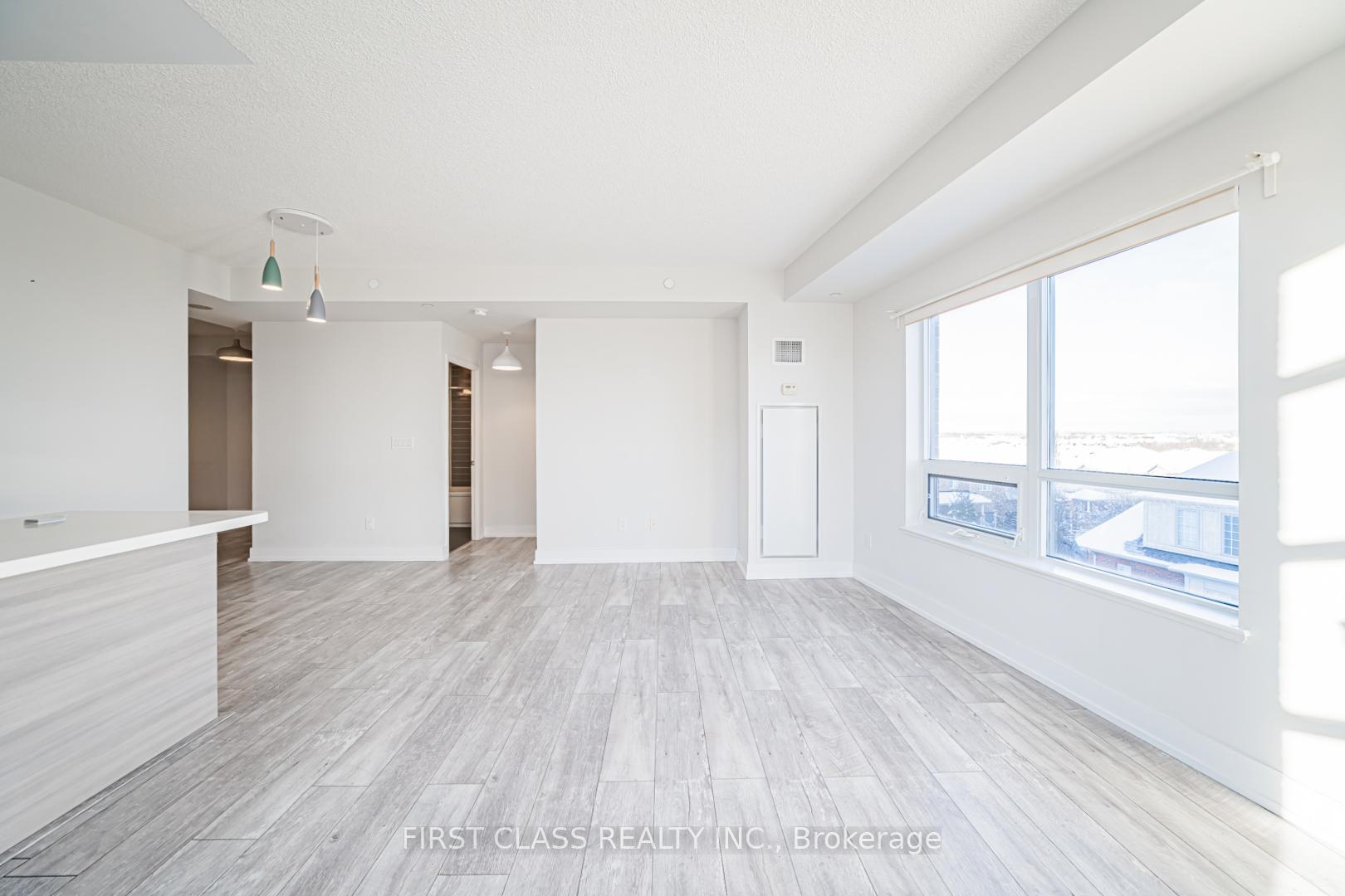 Photo 5 of Unit 528, 540 Bur Oak Avenue, Markham, Berczy — HOMEH