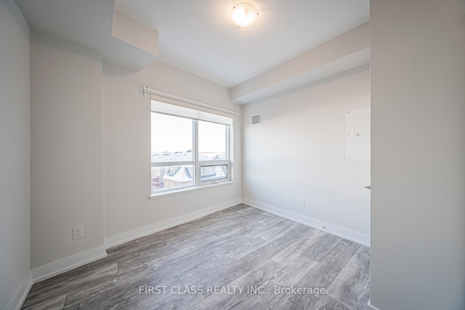 Photo 14 of Unit 528, 540 Bur Oak Avenue, Markham, Berczy — HOMEH