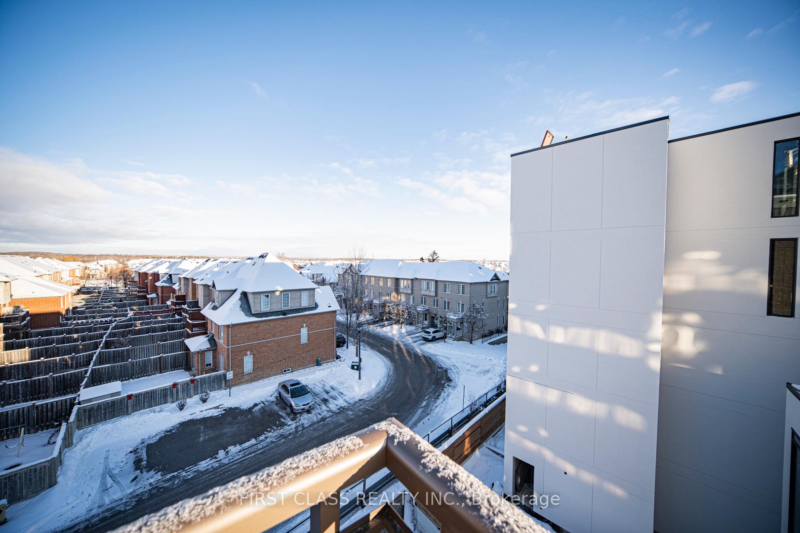 Photo 33 of Unit 528, 540 Bur Oak Avenue, Markham, Berczy — HOMEH