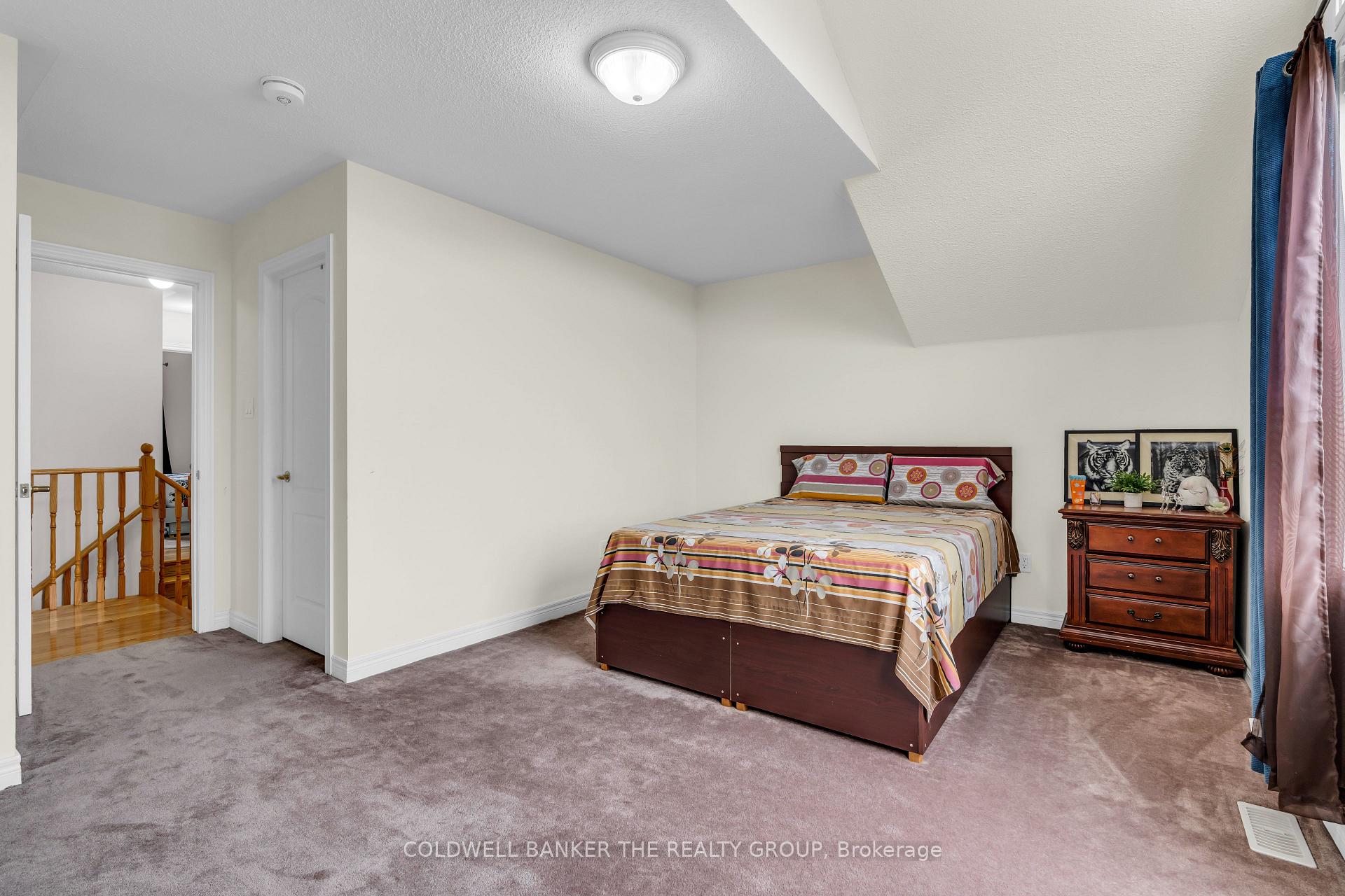 Photo 8 of 5 Amaryllis Drive, Brampton, Northwest Sandalwood Parkway — HOMEH