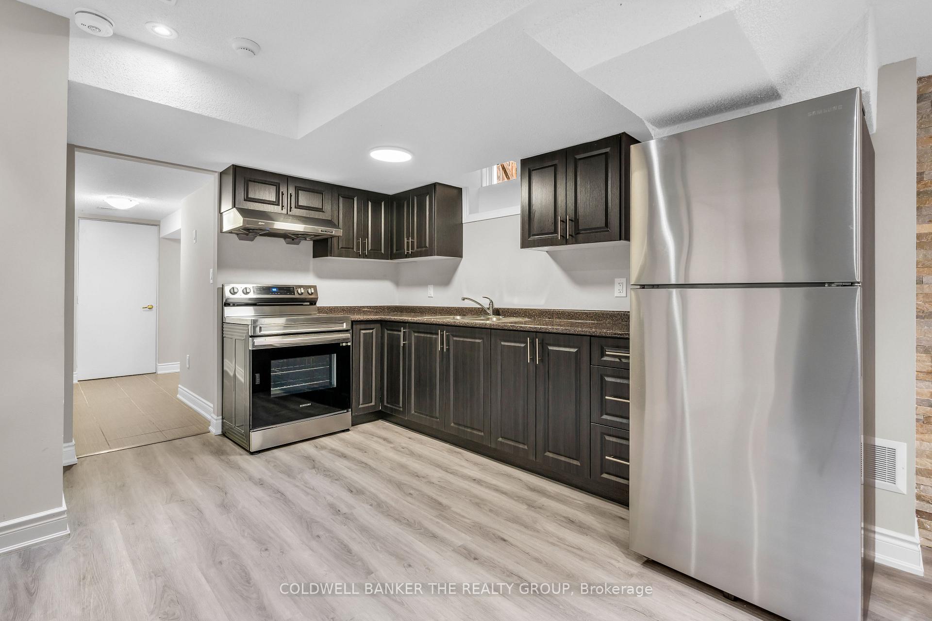 Photo 13 of 5 Amaryllis Drive, Brampton, Northwest Sandalwood Parkway — HOMEH