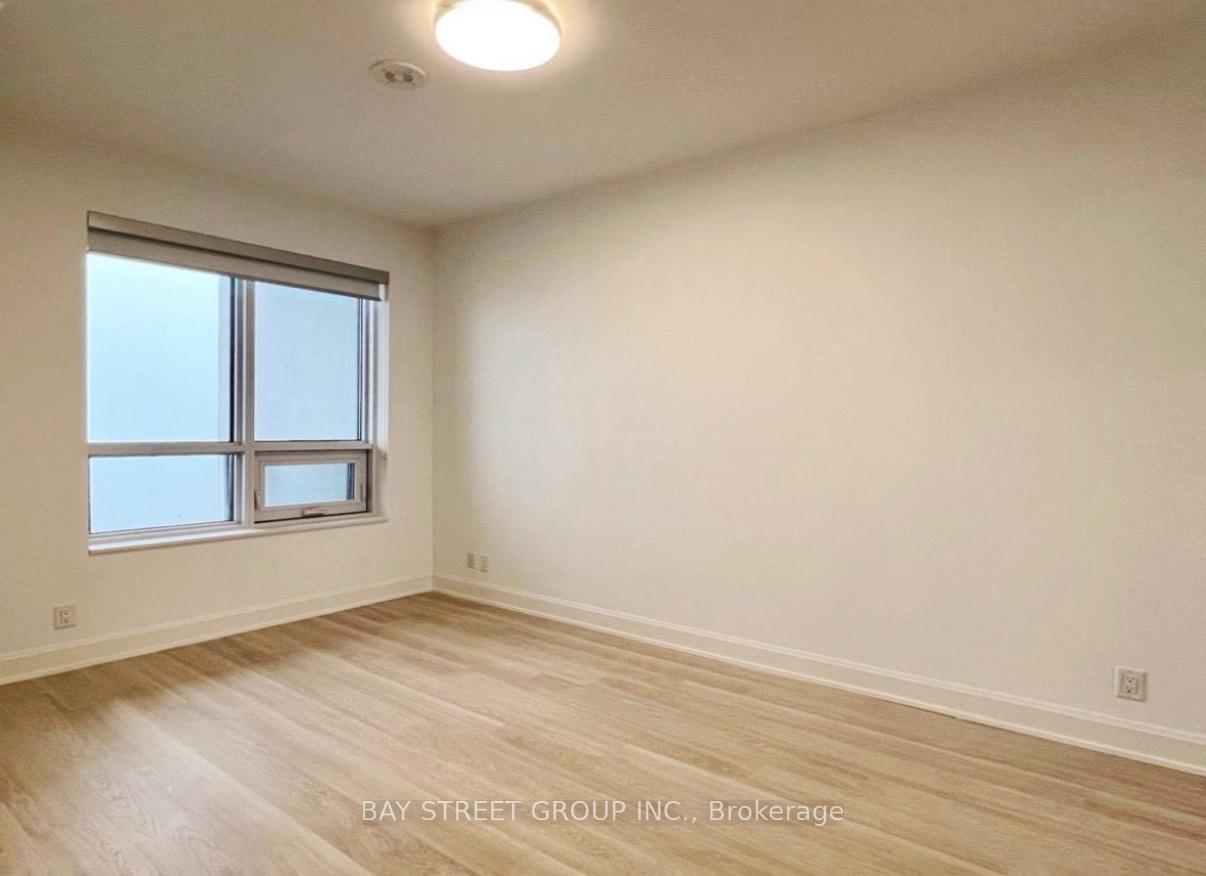 Photo 10 of Unit 1915, 12 Gandhi Lane, Markham, Commerce Valley — HOMEH