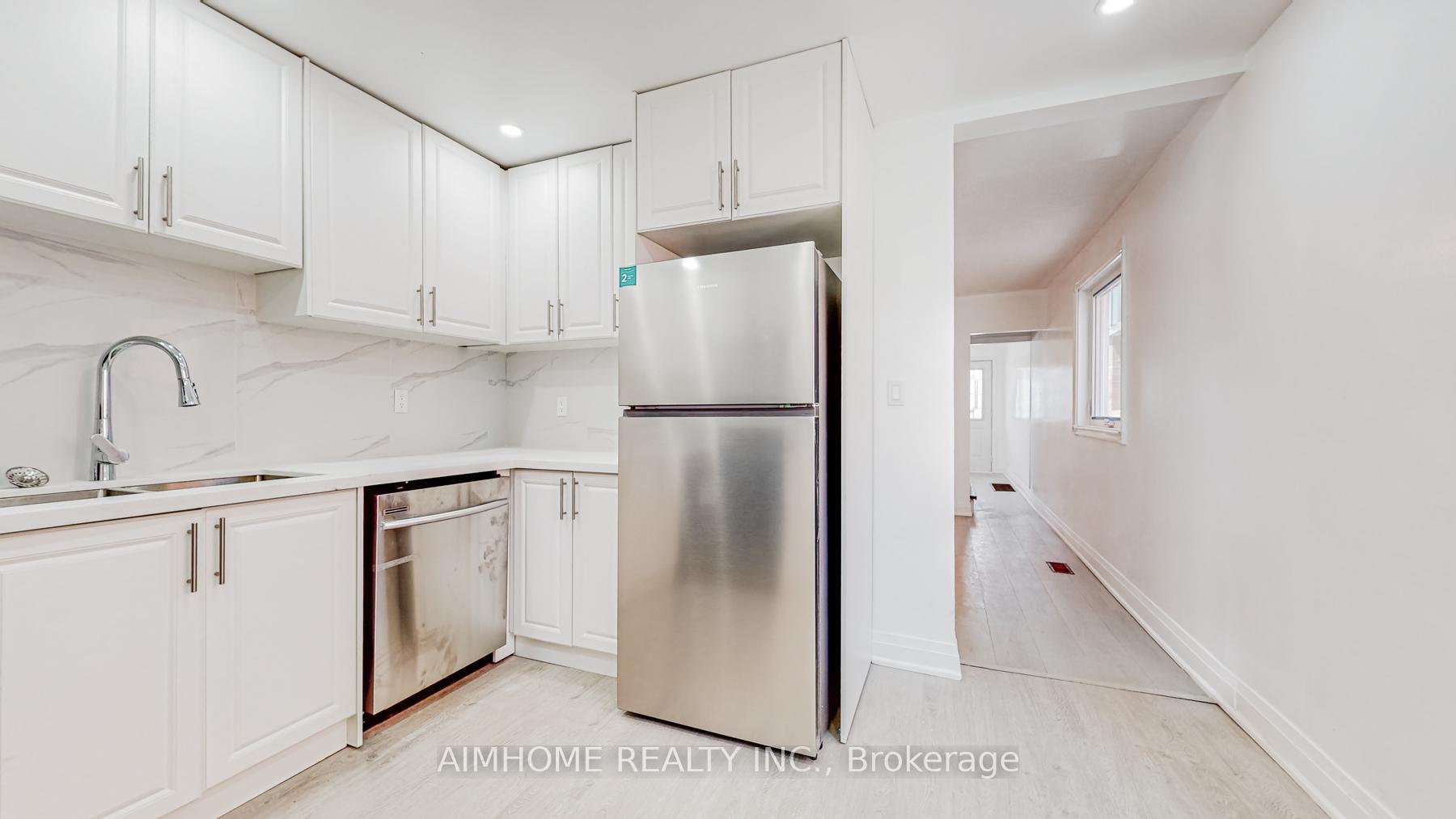 Photo 18 of Unit Main & 2nd Floor, 17A Blandford Street, Toronto, Oakwood Village — HOMEH