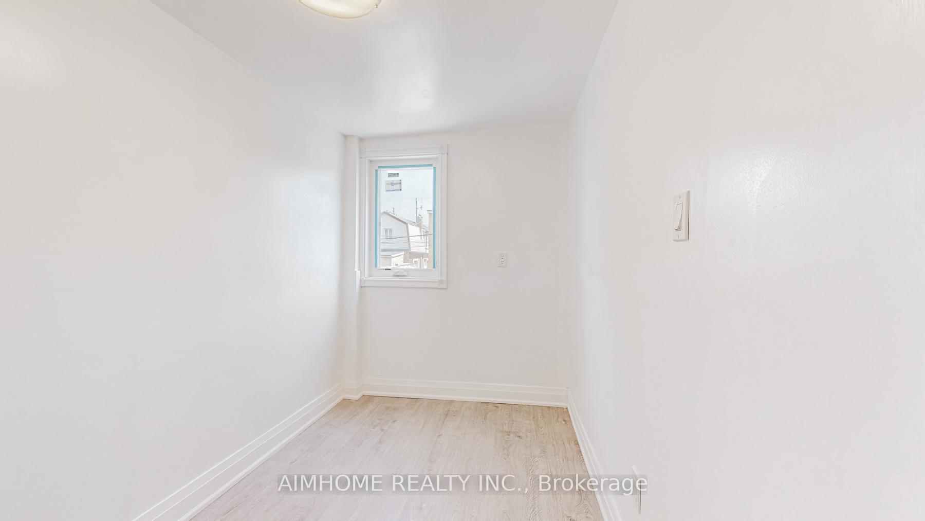 Photo 20 of Unit Main & 2nd Floor, 17A Blandford Street, Toronto, Oakwood Village — HOMEH