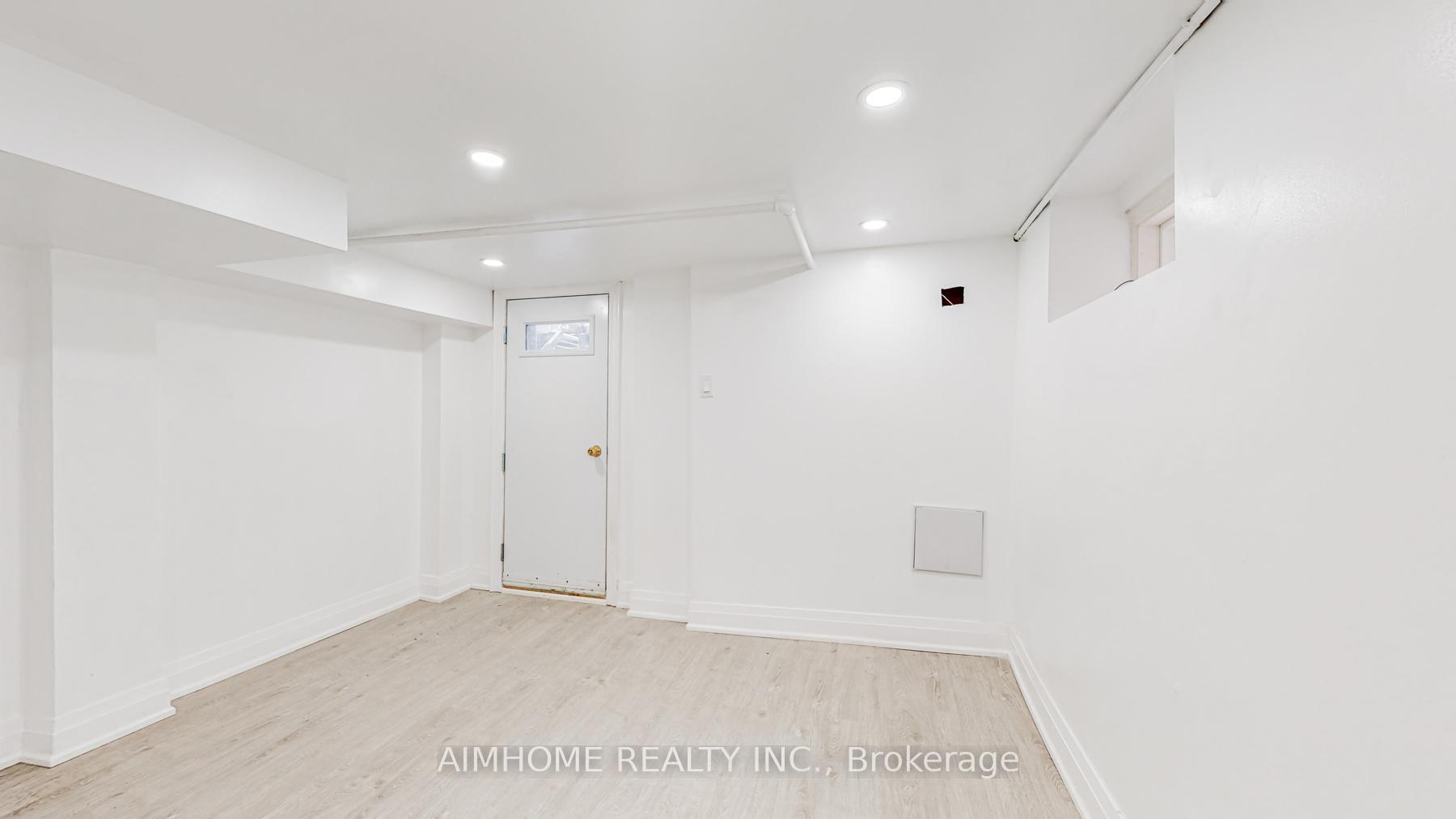 Photo 23 of Unit Main & 2nd Floor, 17A Blandford Street, Toronto, Oakwood Village — HOMEH