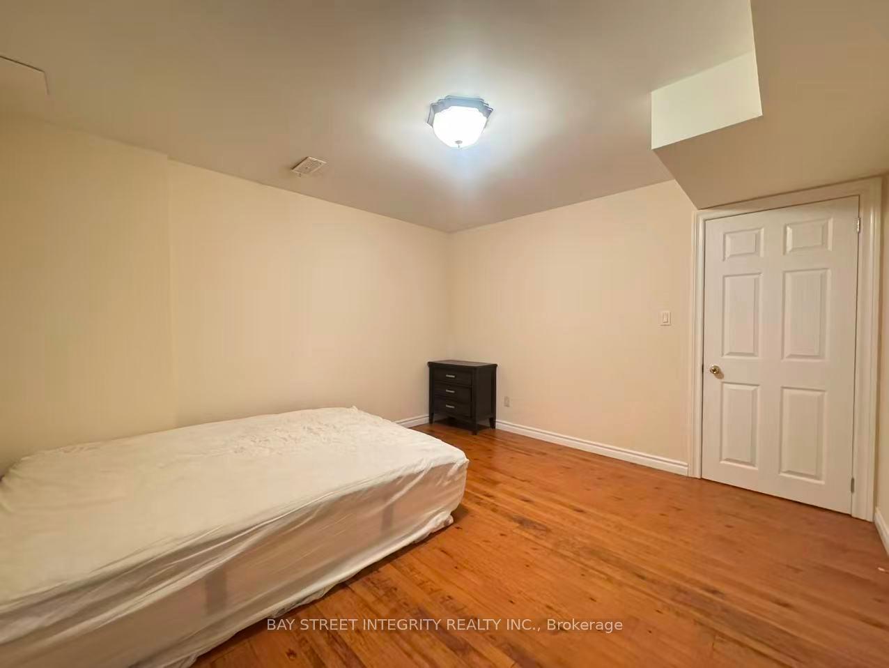 Photo 10 of Bsm 508 Roy Rainey Avenue, Markham, Wismer — HOMEH