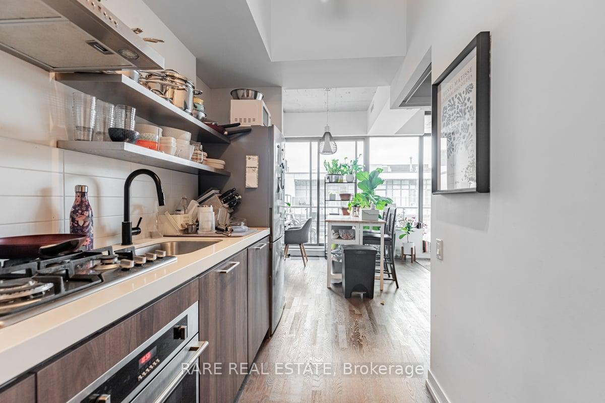 Photo 6 of Unit 1004, 560 King Street W, Toronto, Waterfront Communities — HOMEH