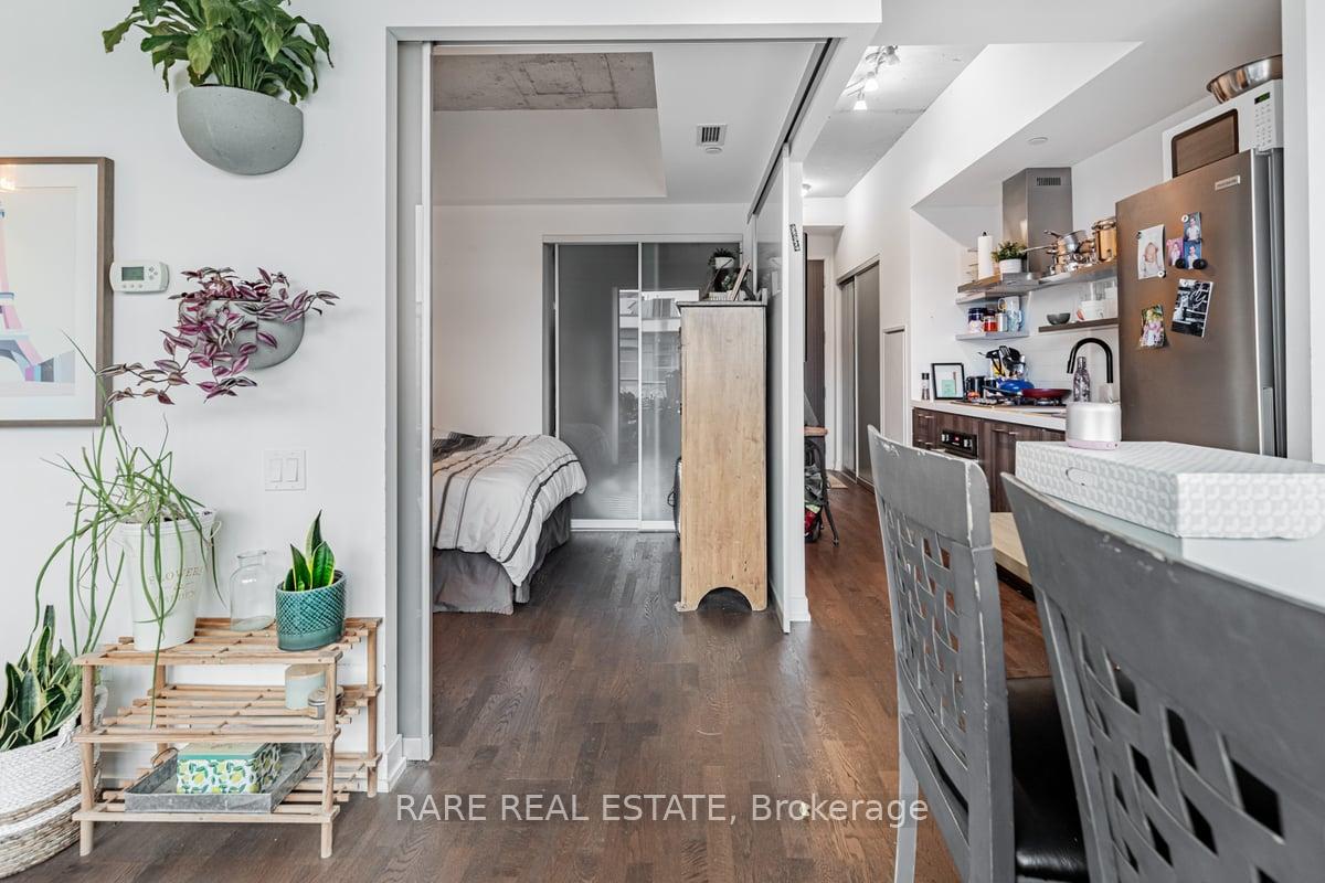 Photo 14 of Unit 1004, 560 King Street W, Toronto, Waterfront Communities — HOMEH