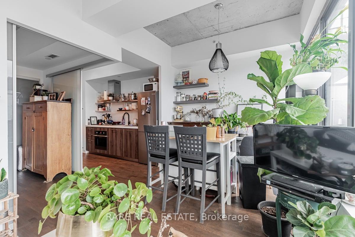 Photo 17 of Unit 1004, 560 King Street W, Toronto, Waterfront Communities — HOMEH