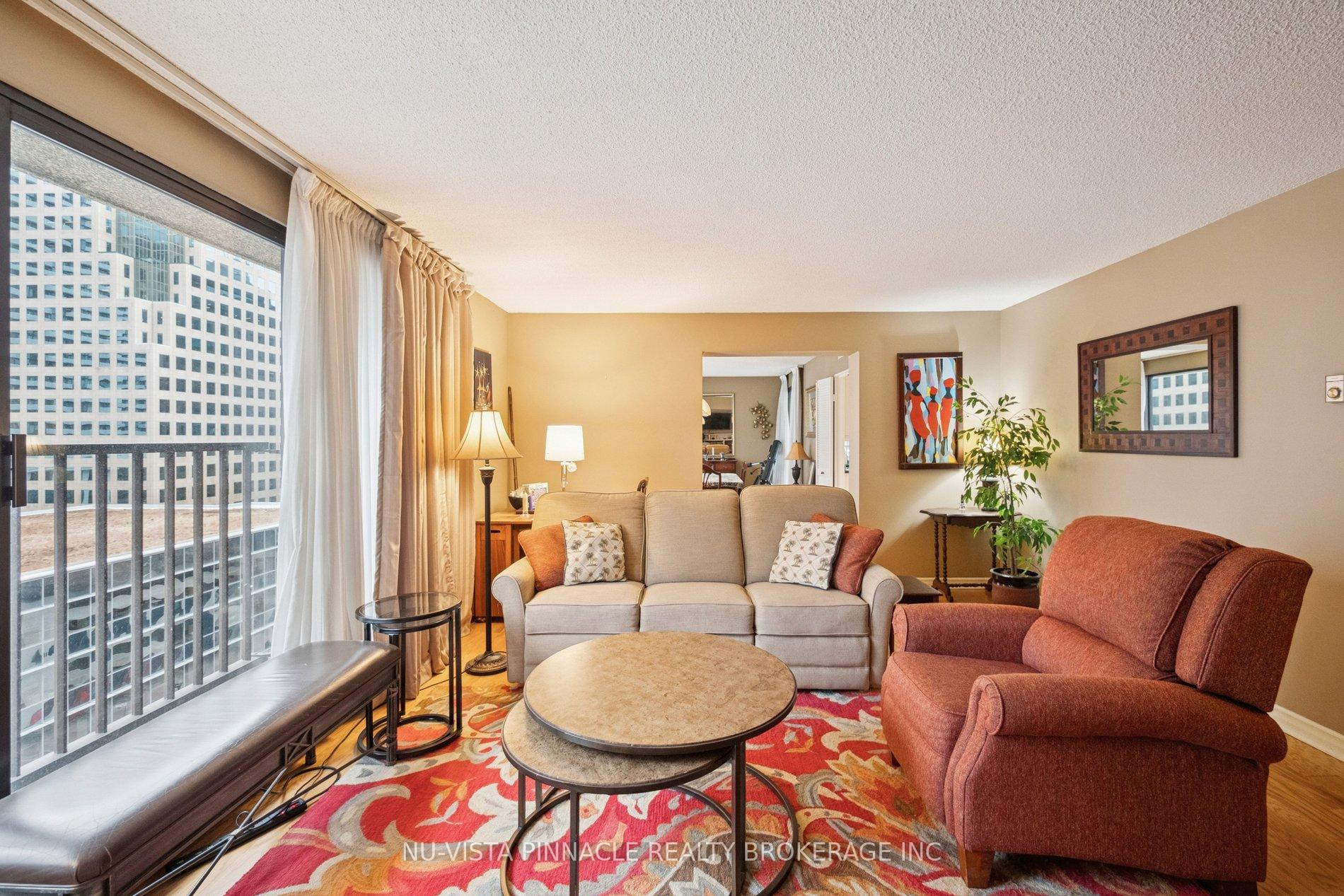 Photo 15 of Unit 1418, 55 Harbour Square, Toronto, Waterfront Communities — HOMEH