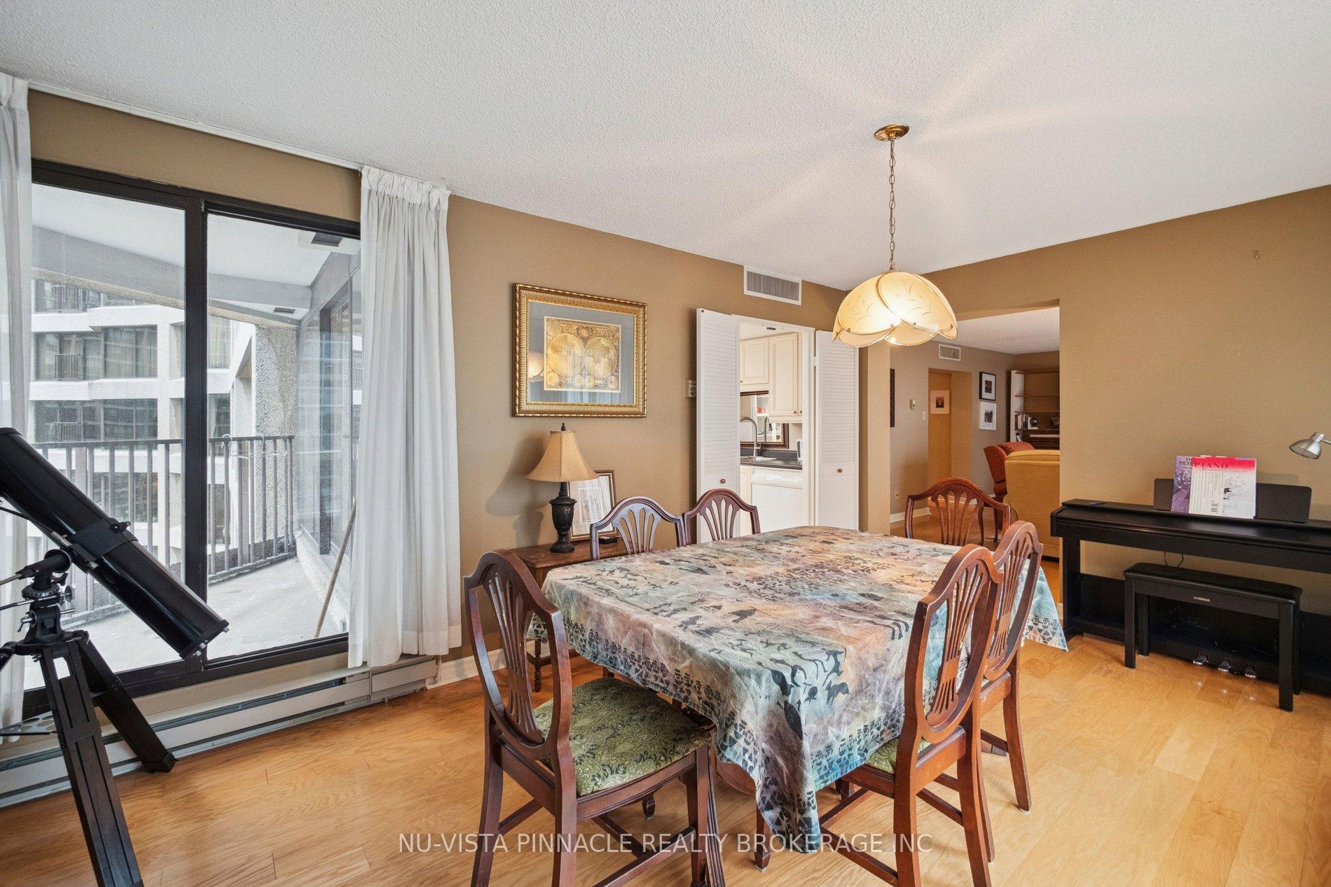 Photo 20 of Unit 1418, 55 Harbour Square, Toronto, Waterfront Communities — HOMEH