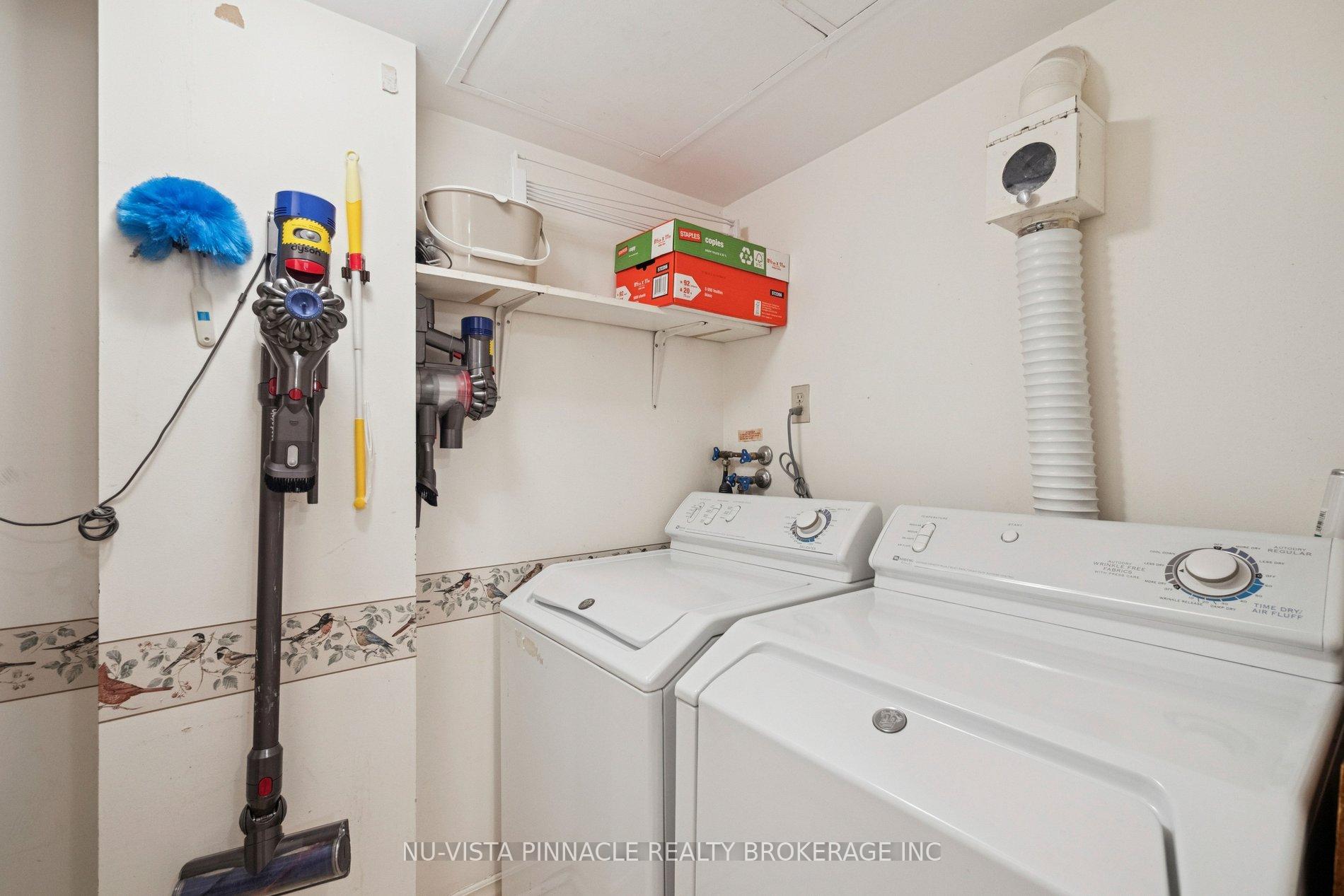 Photo 41 of Unit 1418, 55 Harbour Square, Toronto, Waterfront Communities — HOMEH