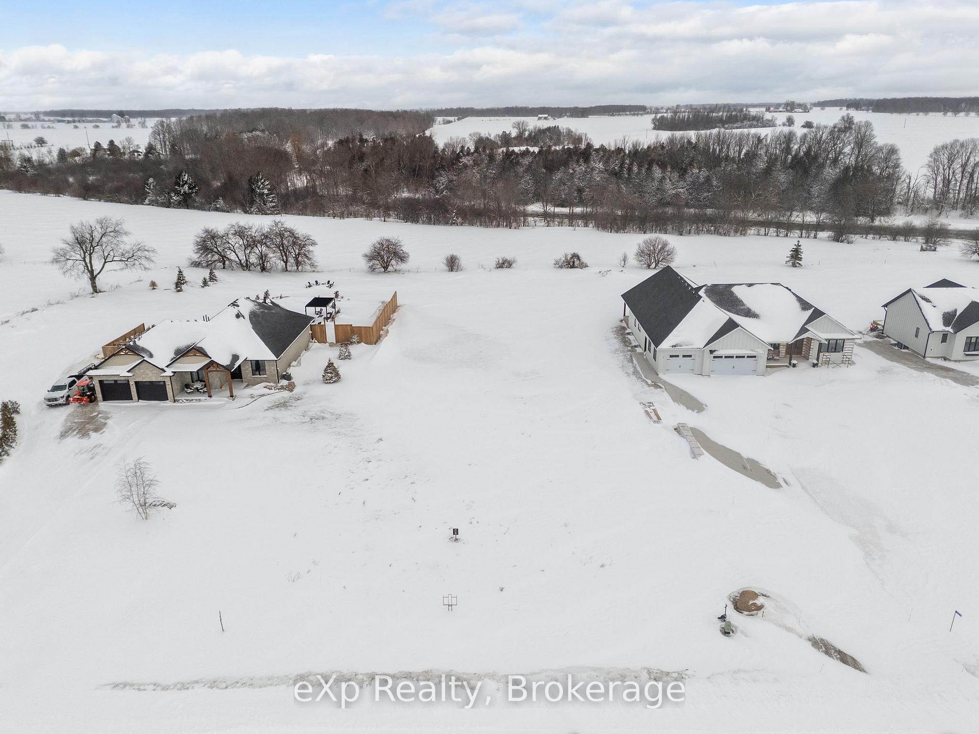 Photo 9 of 43712 Adelaide Street, Huron East, Grey — HOMEH