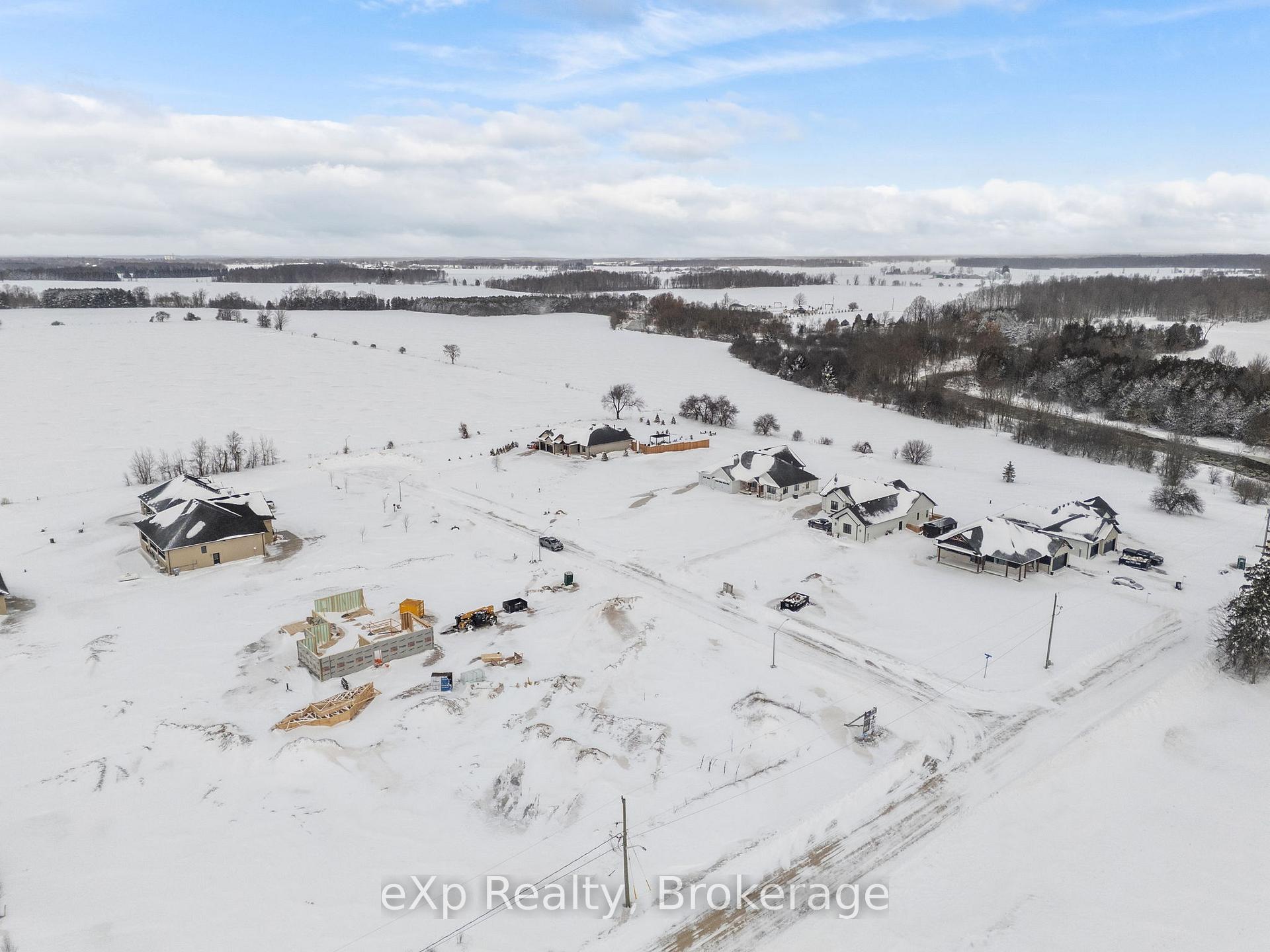 Photo 11 of 43712 Adelaide Street, Huron East, Grey — HOMEH