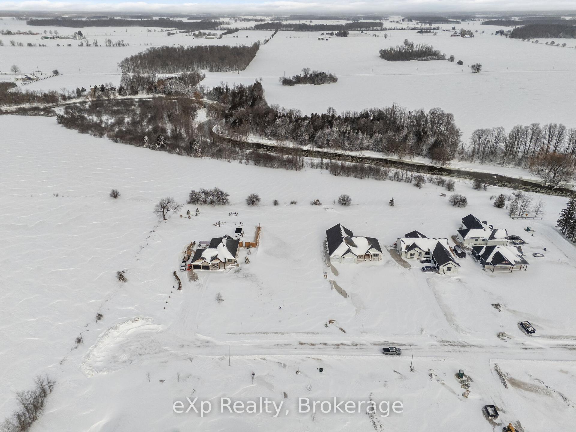 Photo 17 of 43712 Adelaide Street, Huron East, Grey — HOMEH