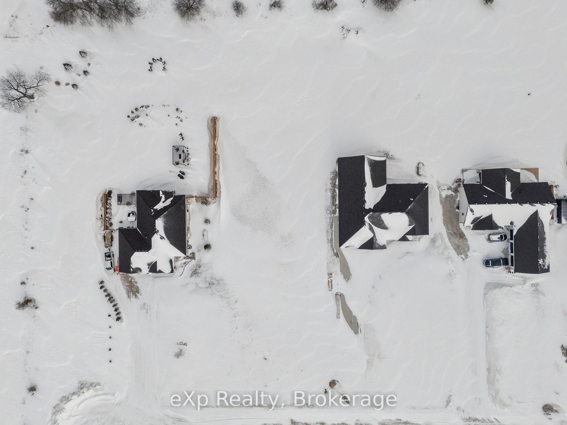 Photo 16 of 43712 Adelaide Street, Huron East, Grey — HOMEH