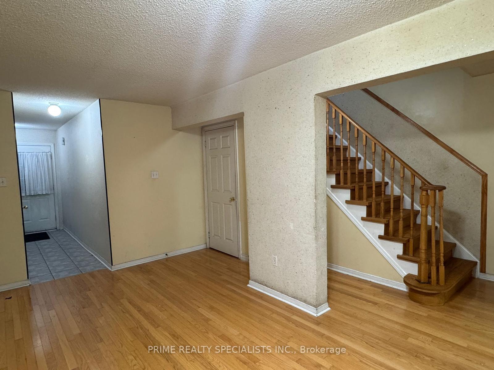 Photo 15 of 122 Olympia Crescent, Brampton, Fletcher's Creek Village — HOMEH