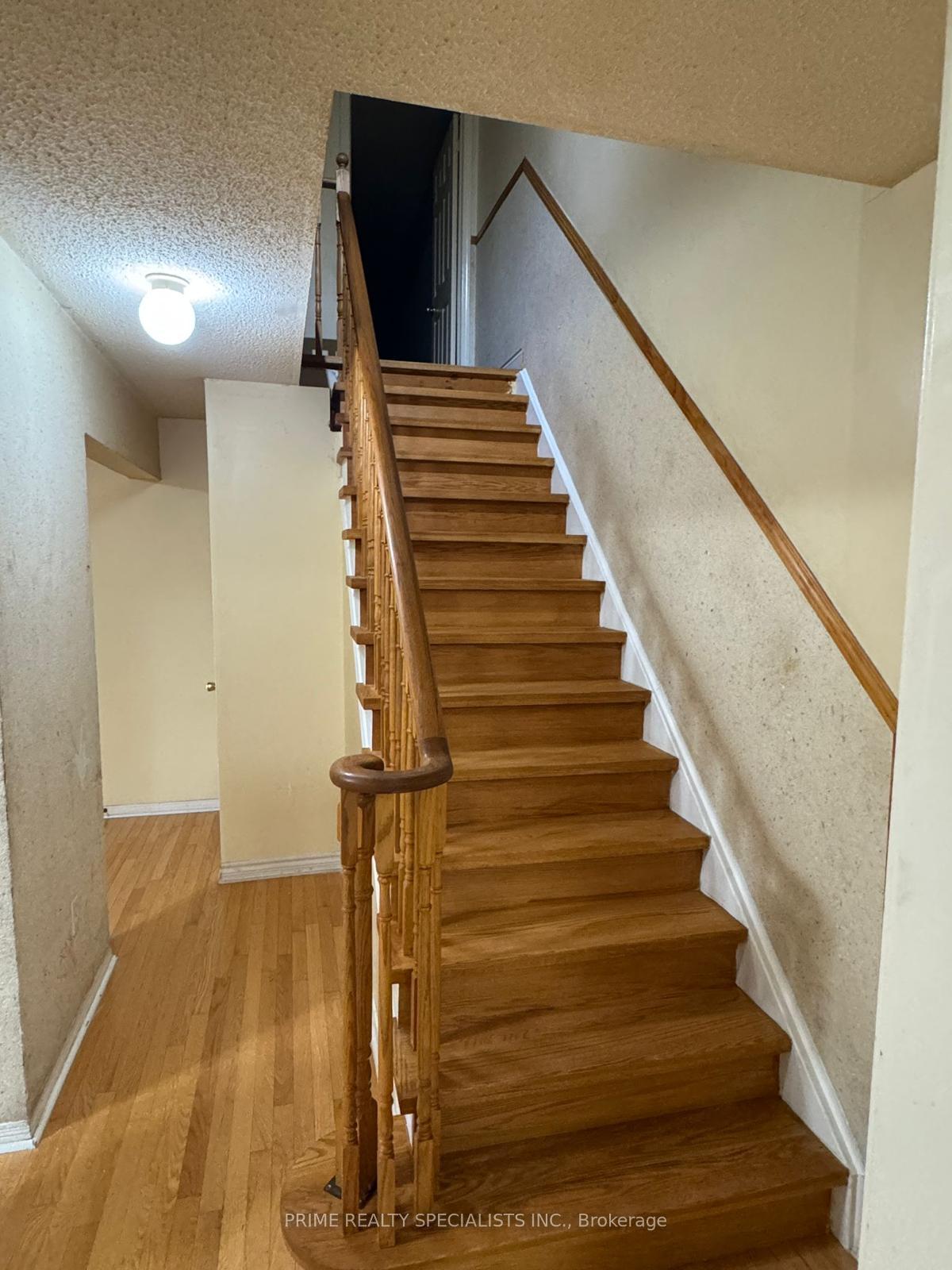 Photo 16 of 122 Olympia Crescent, Brampton, Fletcher's Creek Village — HOMEH