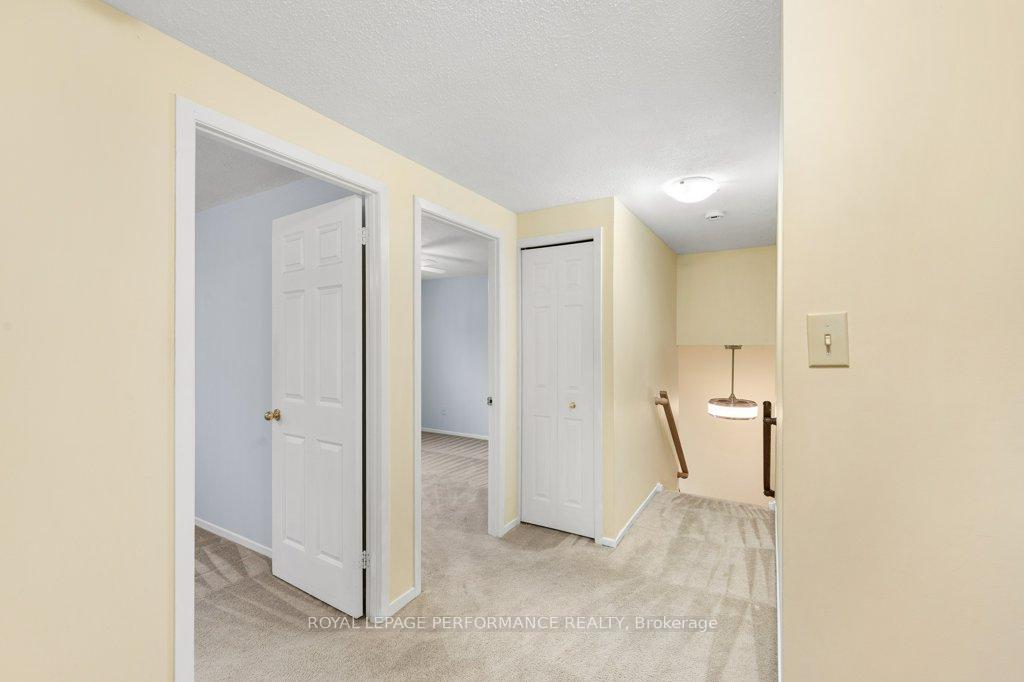 Photo 22 of 1779 Calumet Lane, Ottawa, Convent Glen South — HOMEH