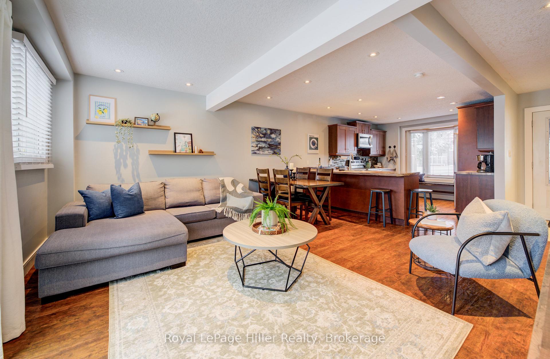 Photo 22 of 241 Willow Street, Stratford — HOMEH