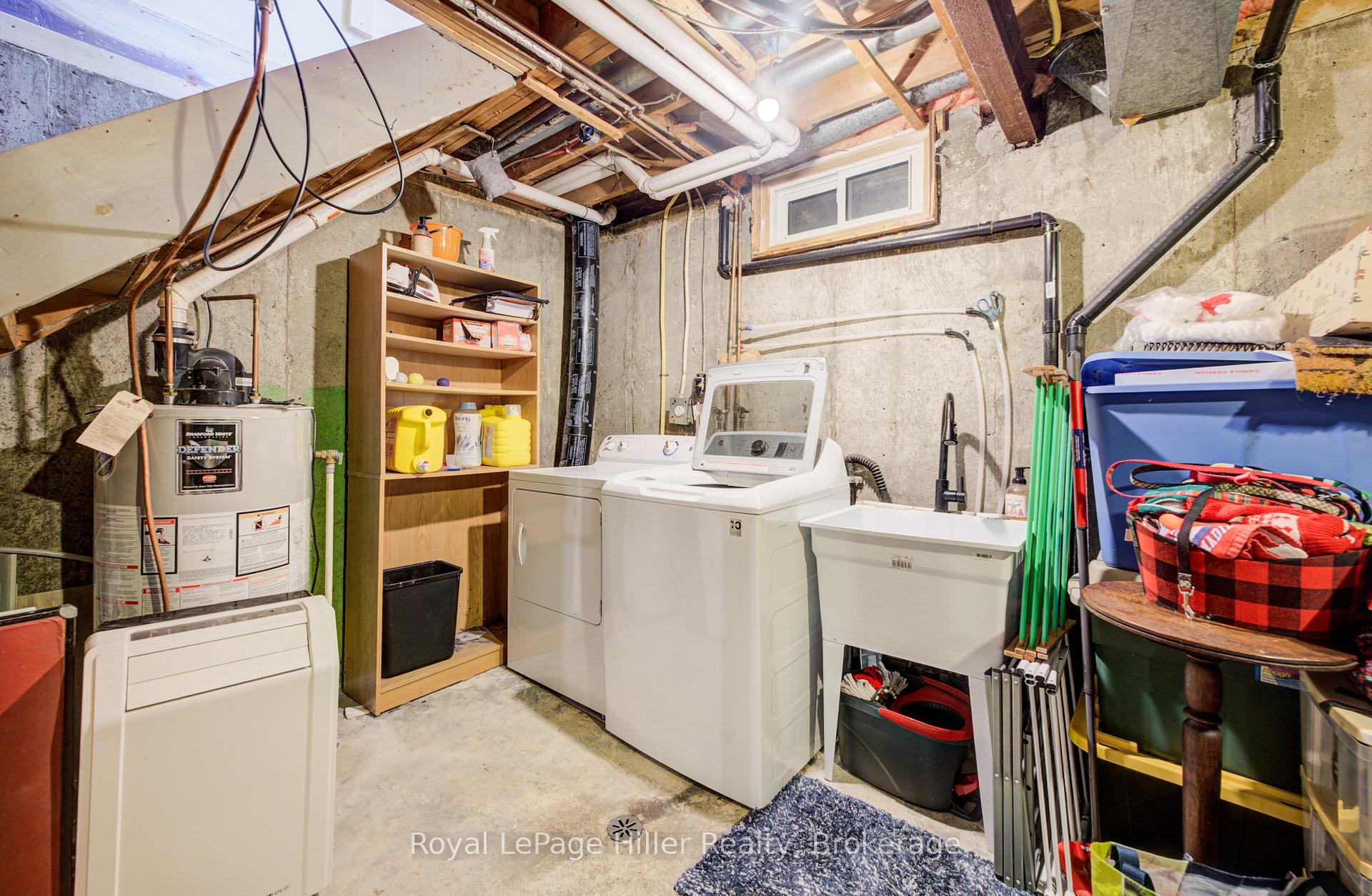 Photo 36 of 241 Willow Street, Stratford — HOMEH
