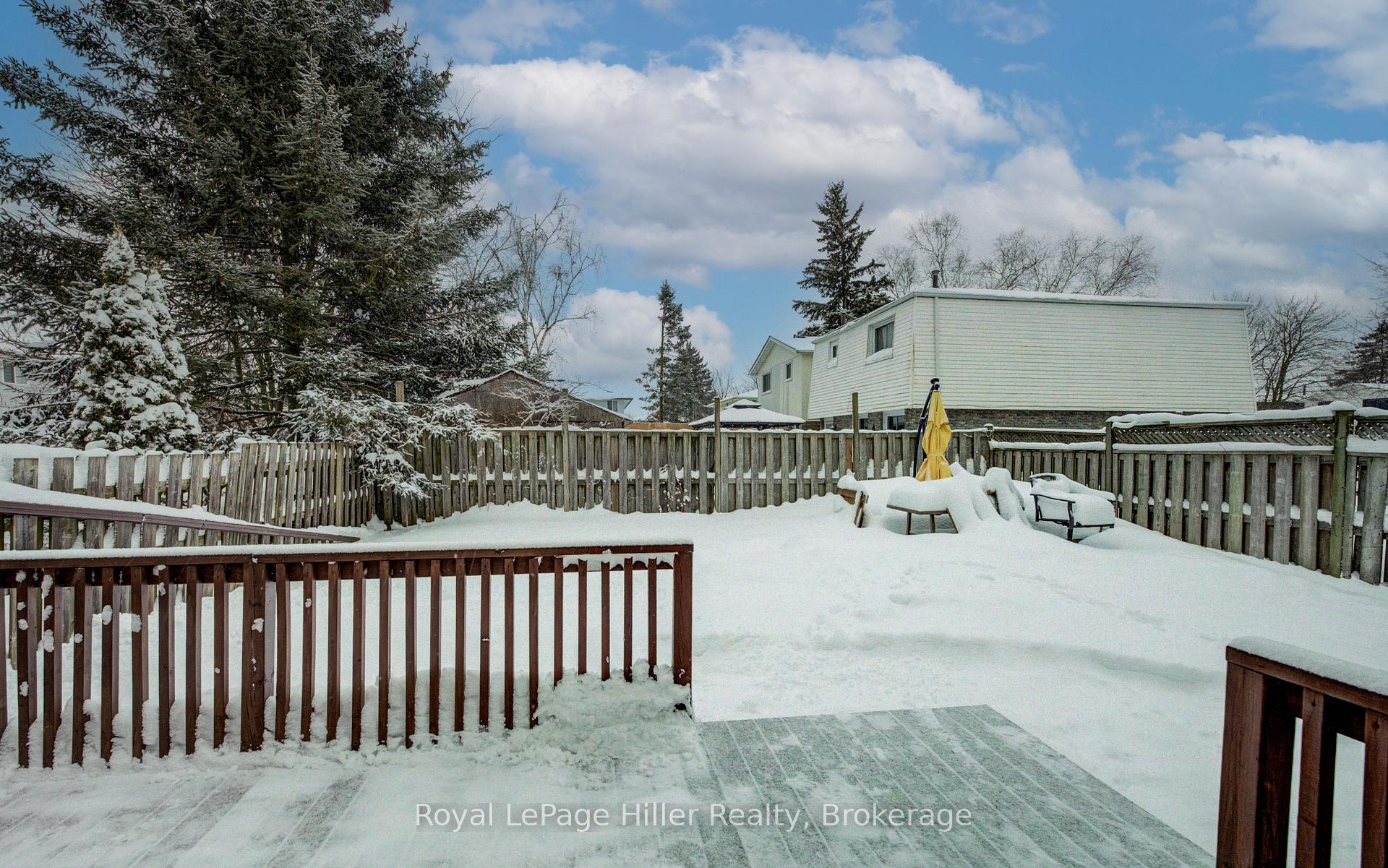 Photo 25 of 241 Willow Street, Stratford — HOMEH