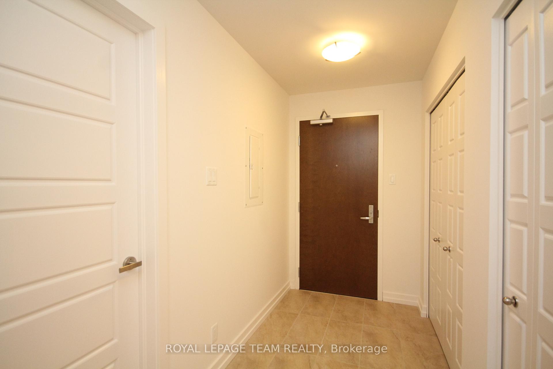 Photo 3 of Unit 1111, 330 Titan Private, Ottawa, Borden Farm/Stewart Farm/Carleton Heights/Parkwood Hills — HOMEH