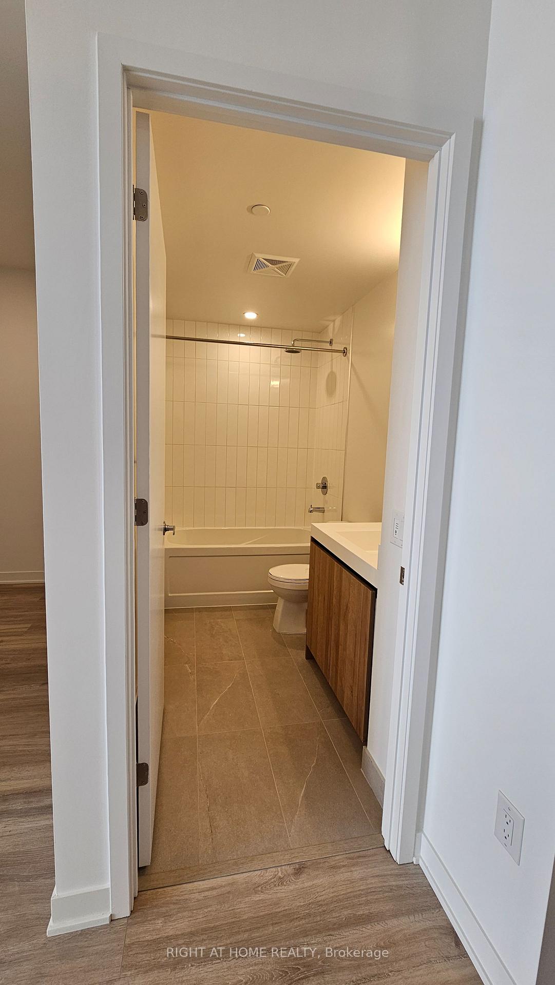 Photo 21 of Unit 1006, 10 All Nations Drive, Brampton, Northwest Brampton — HOMEH