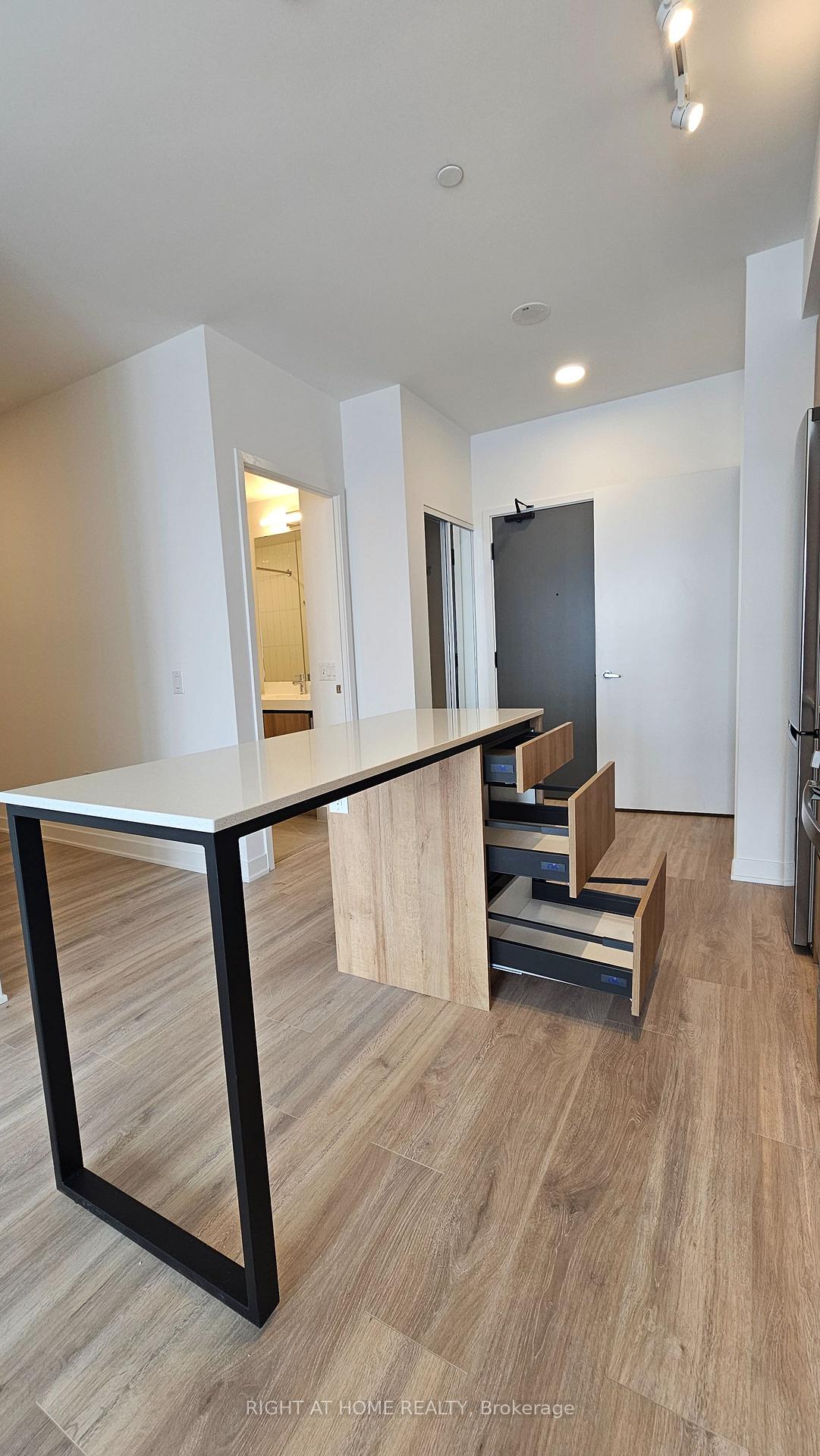Photo 25 of Unit 1006, 10 All Nations Drive, Brampton, Northwest Brampton — HOMEH