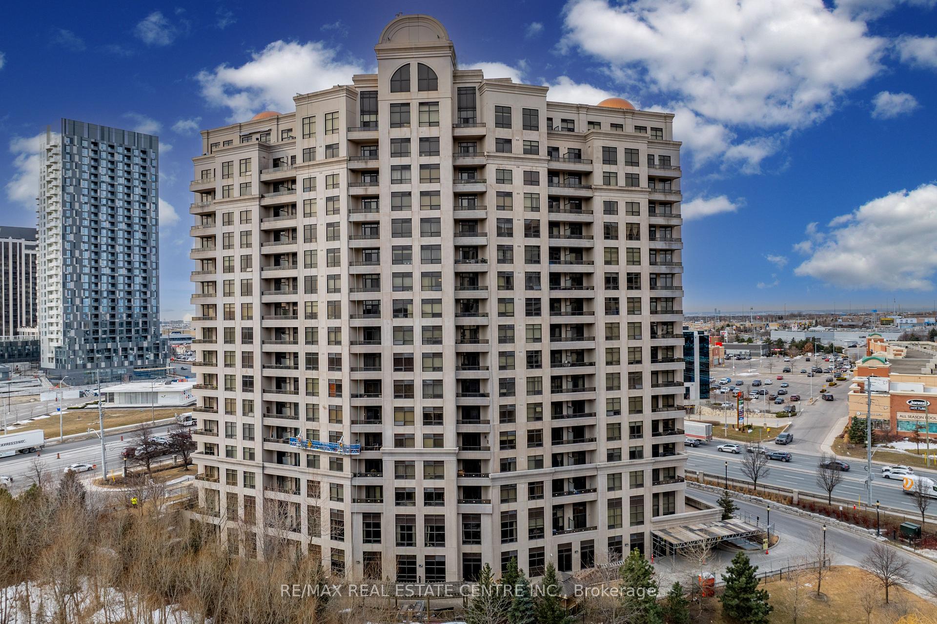 Photo 1 of Unit 504, 9225 Jane Street, Vaughan, Maple — HOMEH