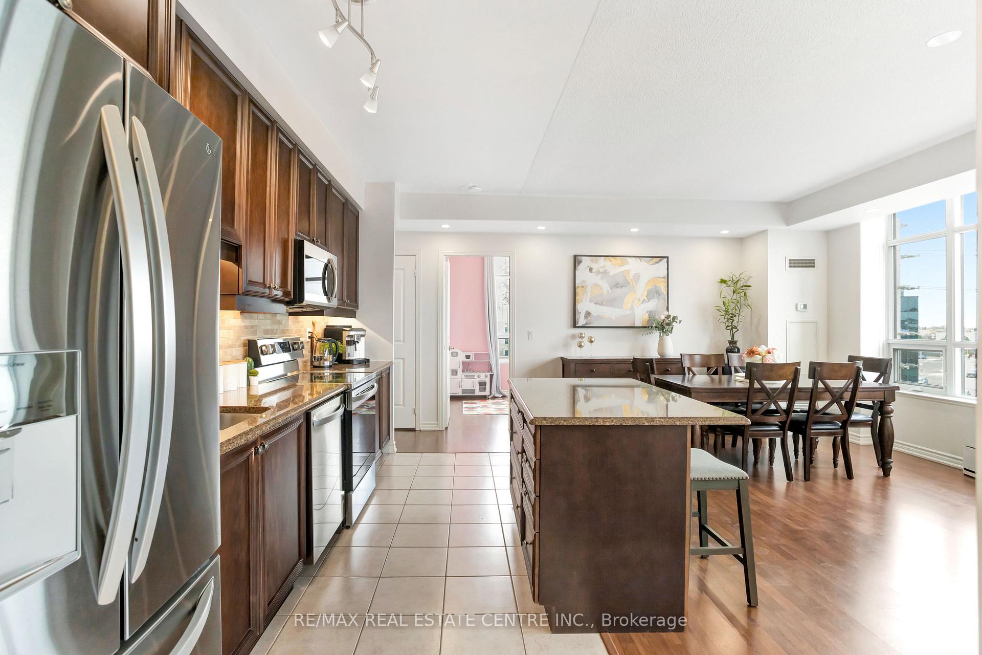 Photo 31 of Unit 504, 9225 Jane Street, Vaughan, Maple — HOMEH