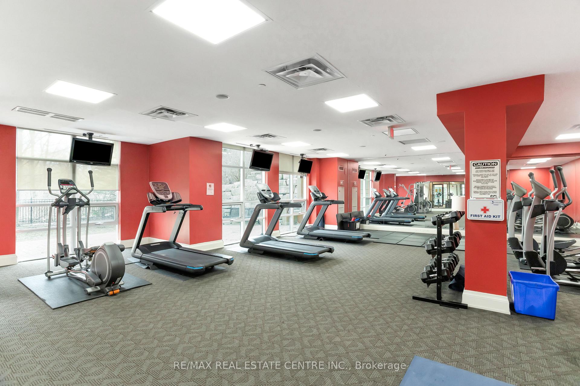 Photo 21 of Unit 504, 9225 Jane Street, Vaughan, Maple — HOMEH