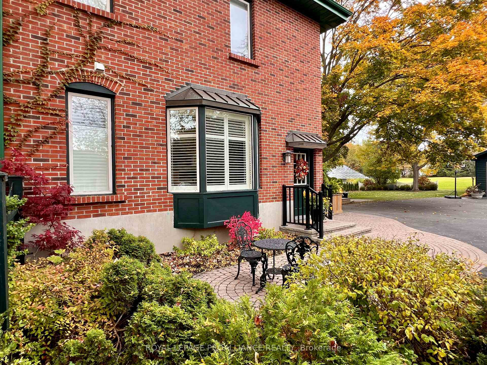 Photo 7 of 217 MacDonald Avenue, Belleville, Belleville Ward — HOMEH