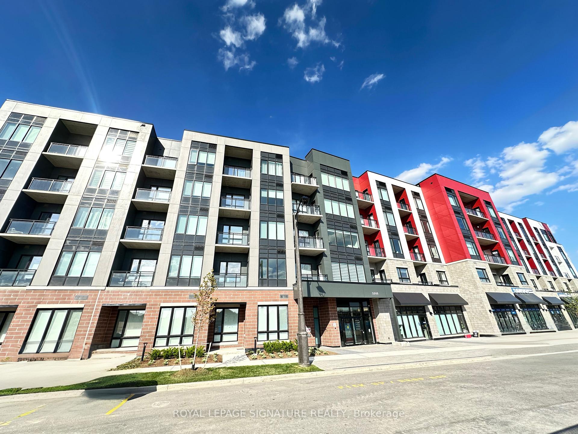 Front of Unit 206, 3265 Carding Mill Trail