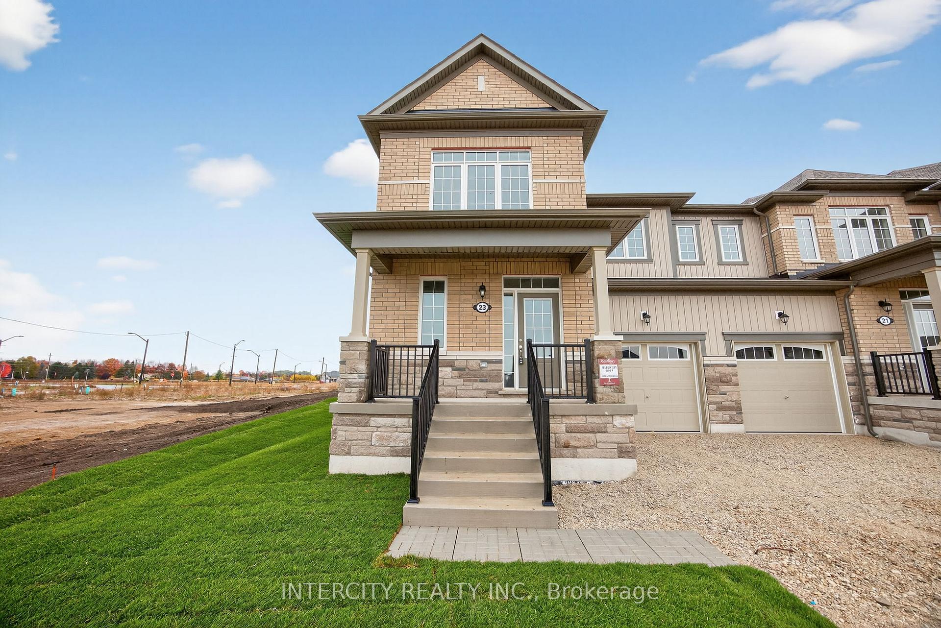 Photo 6 of 23 Avalon Drive, Wasaga Beach — HOMEH