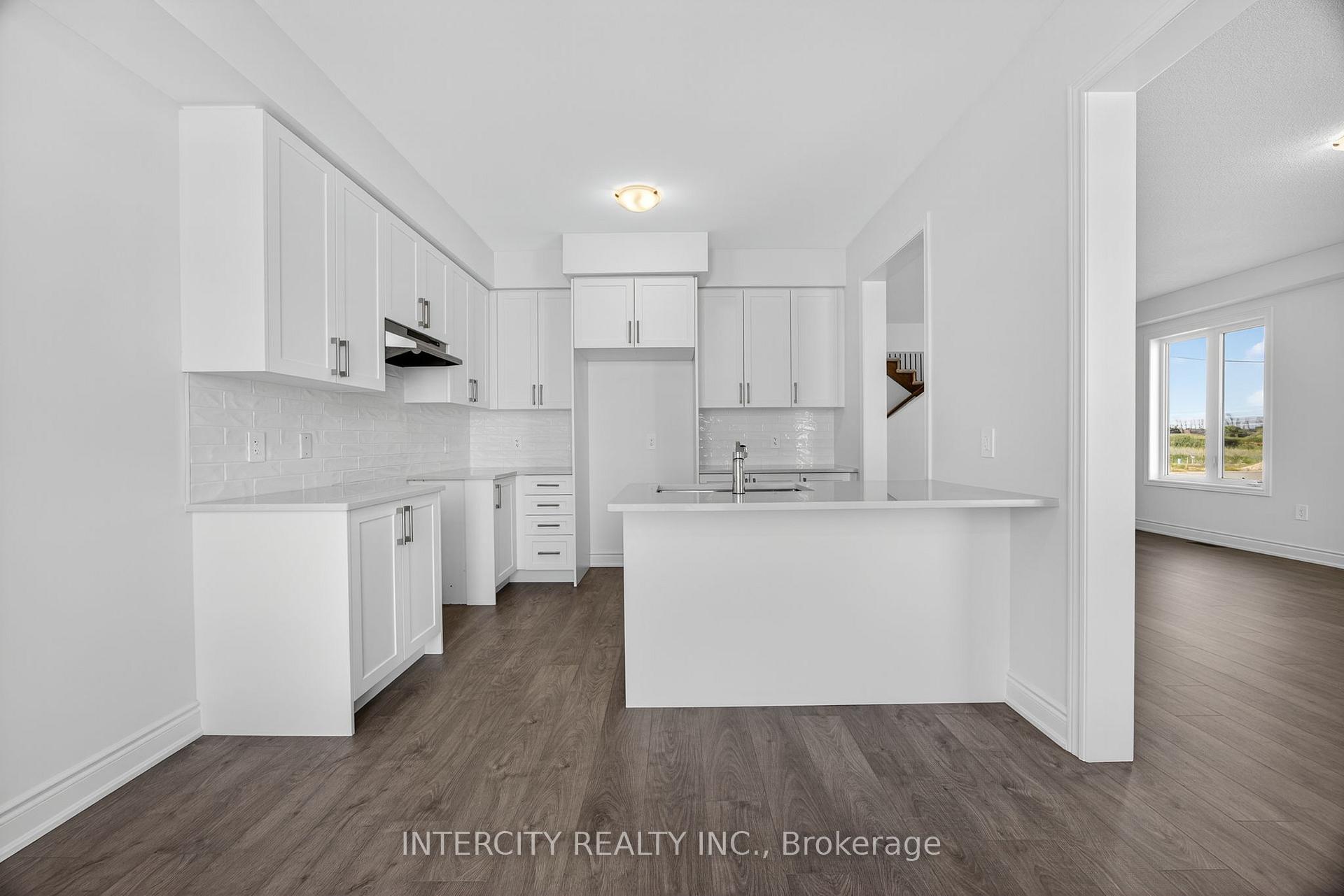 Photo 26 of 23 Avalon Drive, Wasaga Beach — HOMEH